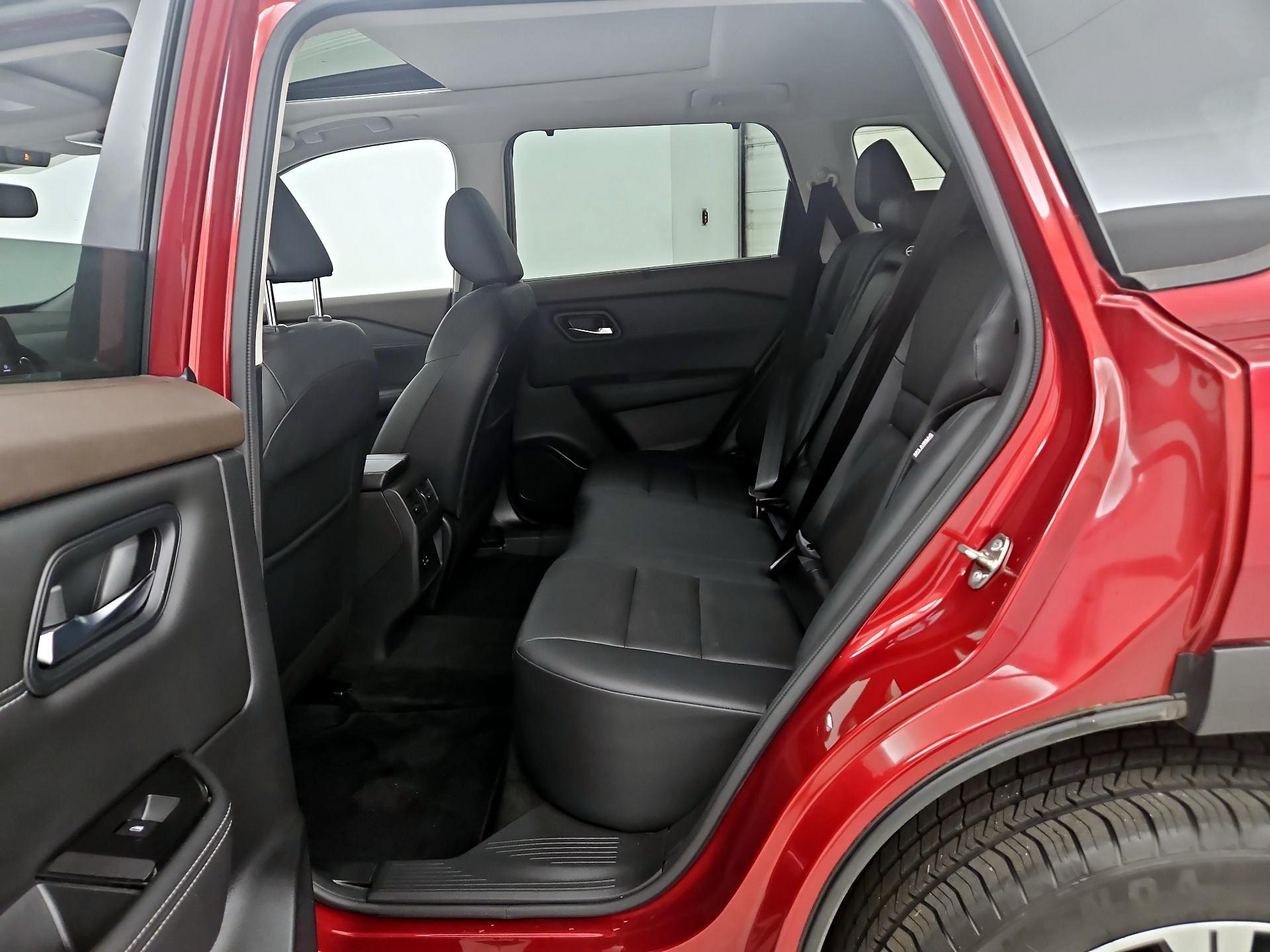 Thumbnail: 2022 Nissan Rogue - 20