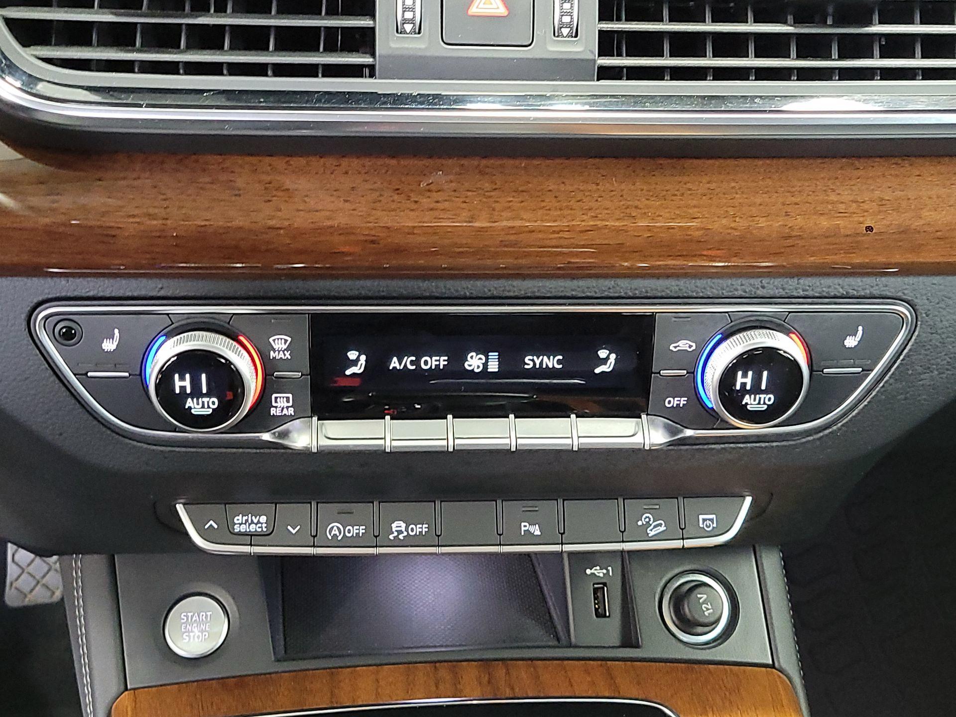 Thumbnail: 2022 Audi Q5 - 16