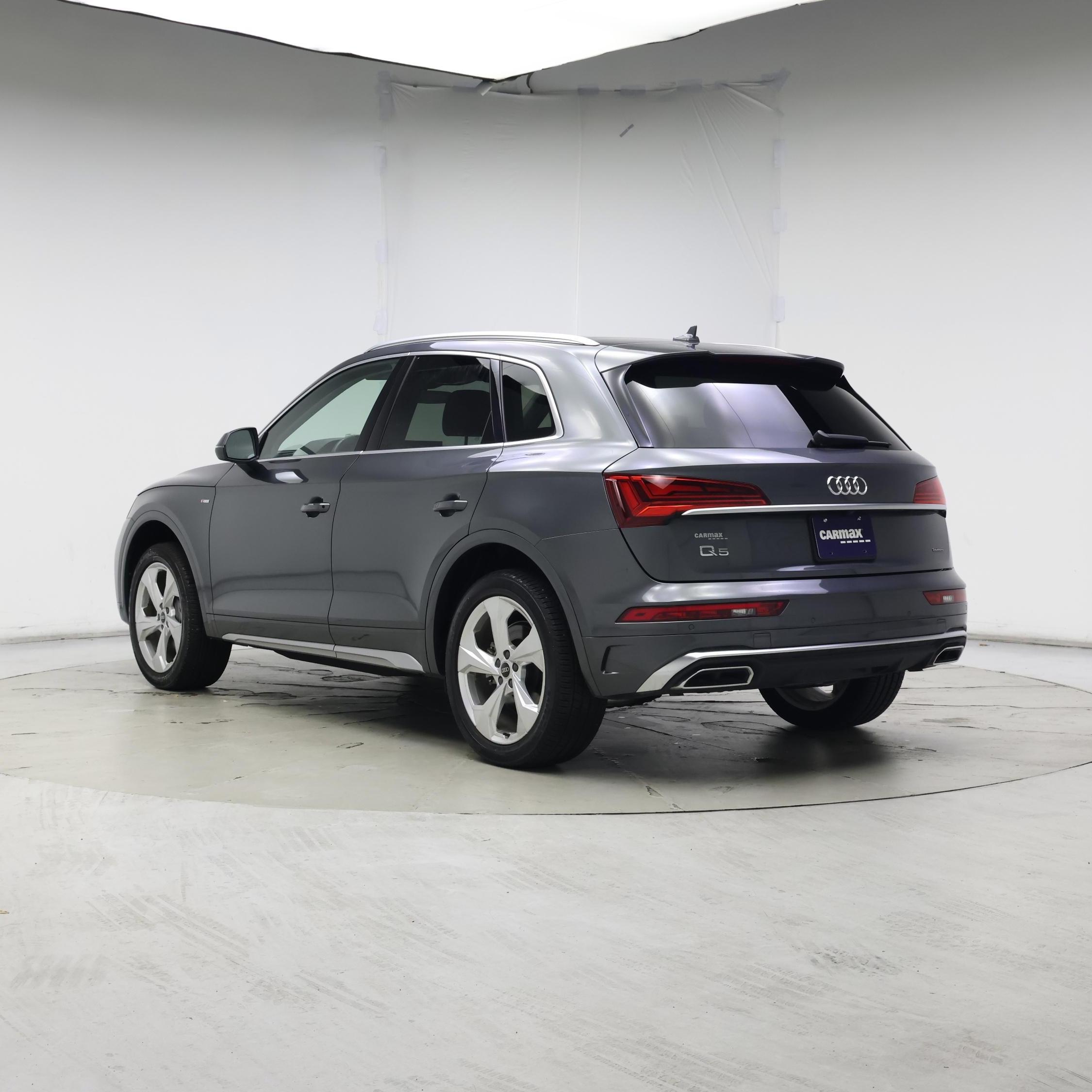 Thumbnail: 2022 Audi Q5 - 2