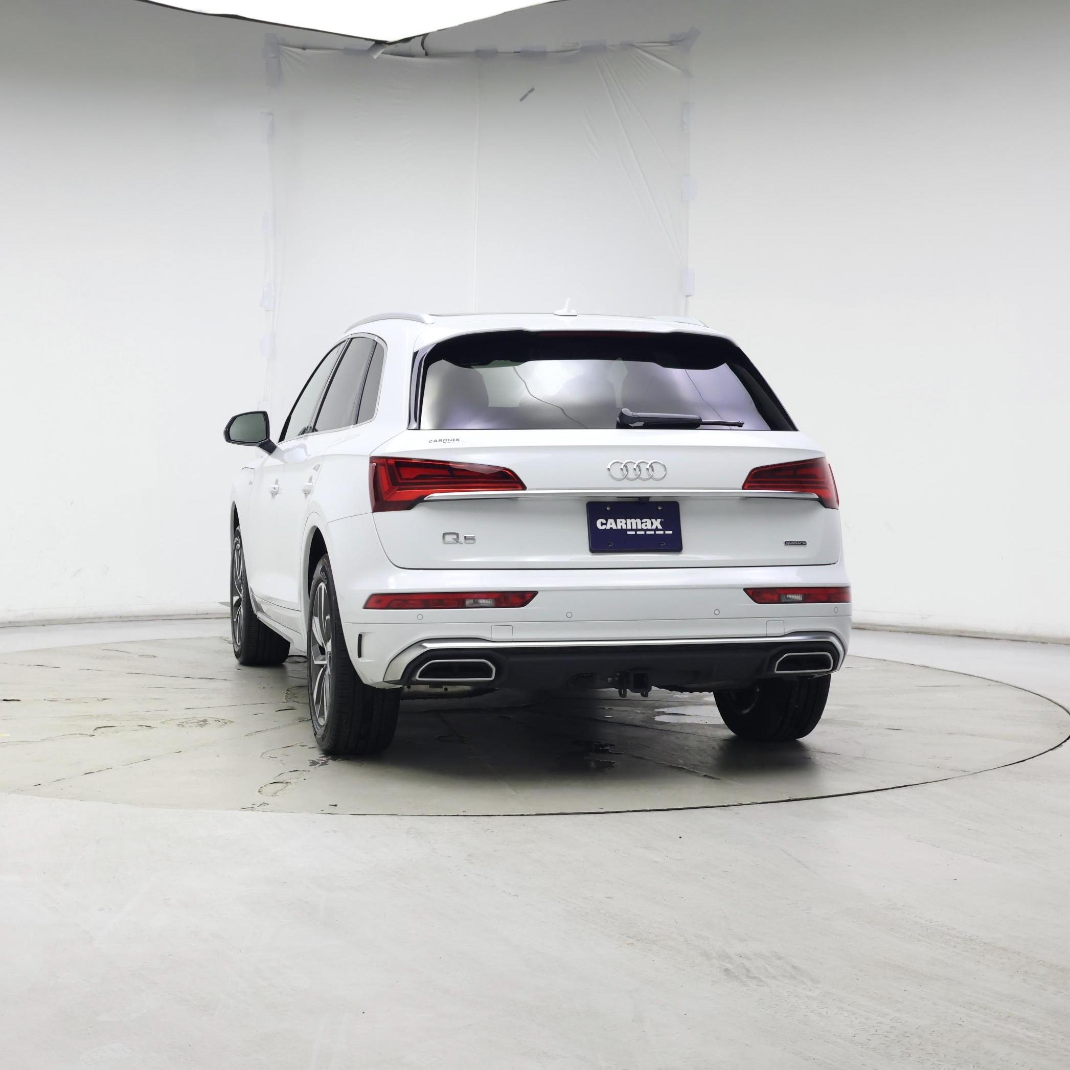 Thumbnail: 2023 Audi Q5 - 6