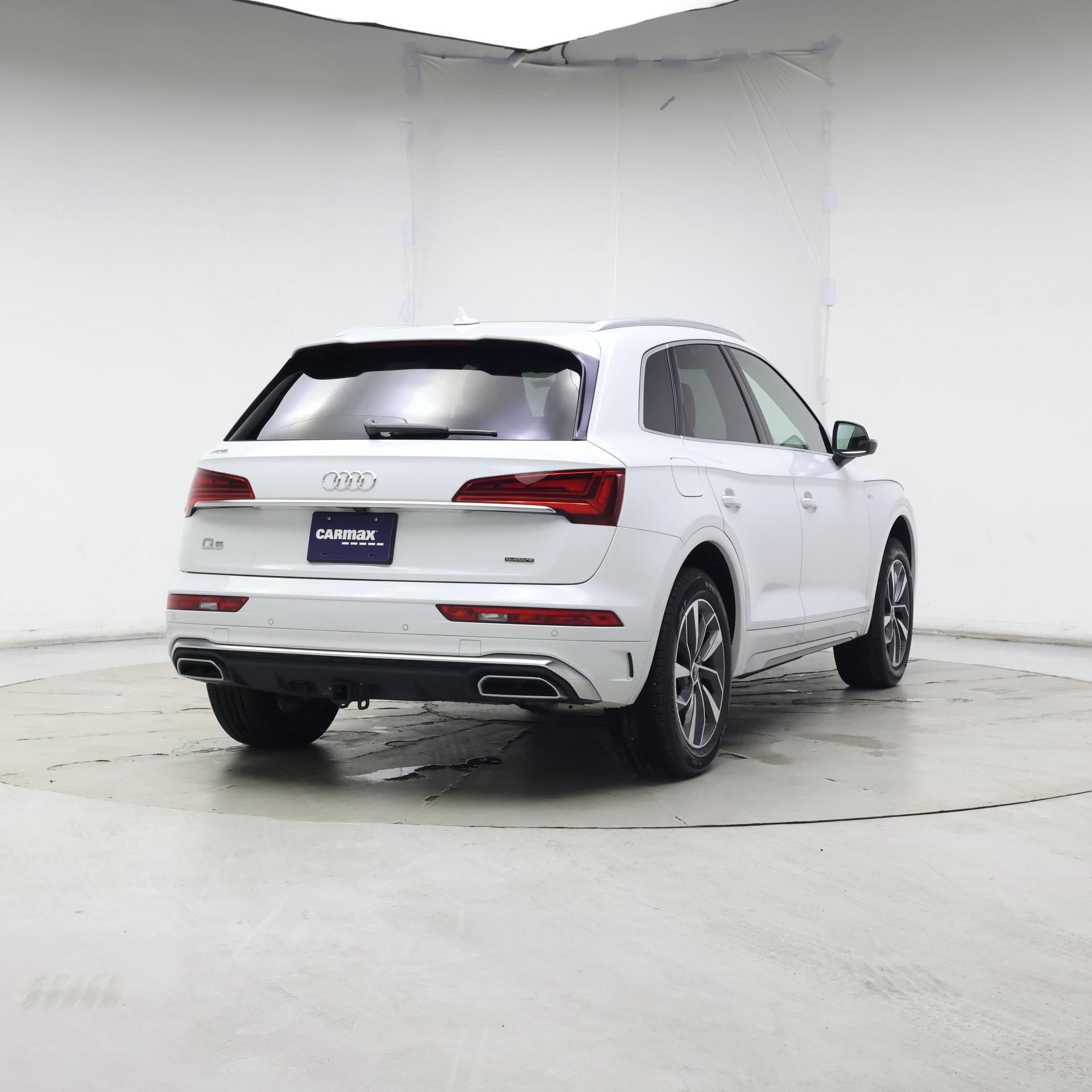 Thumbnail: 2023 Audi Q5 - 8