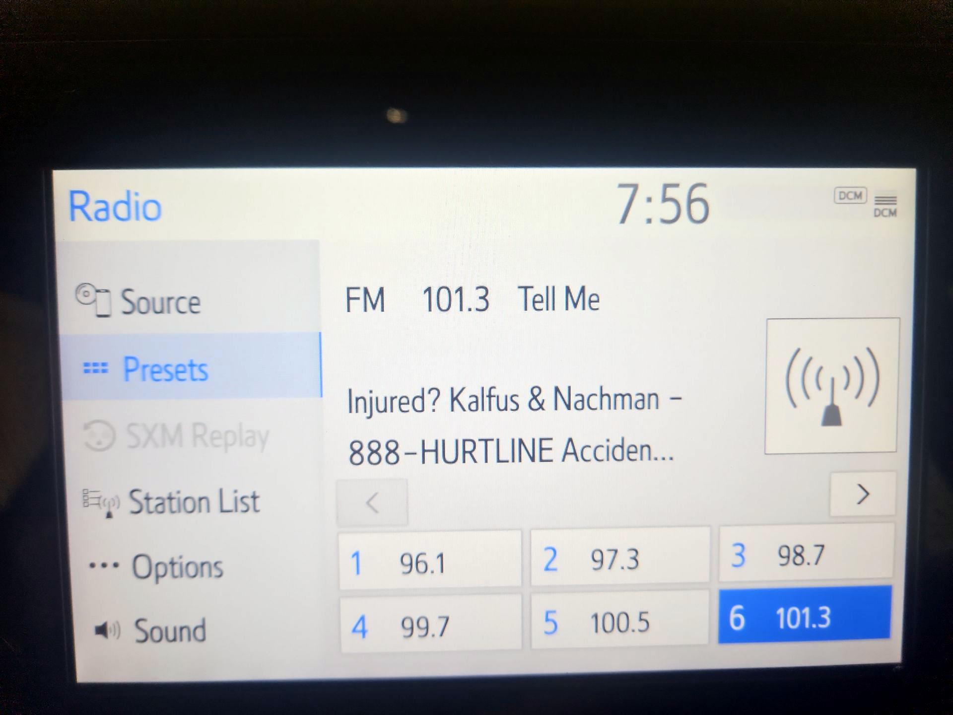 Thumbnail: 2022 Toyota Camry - 15