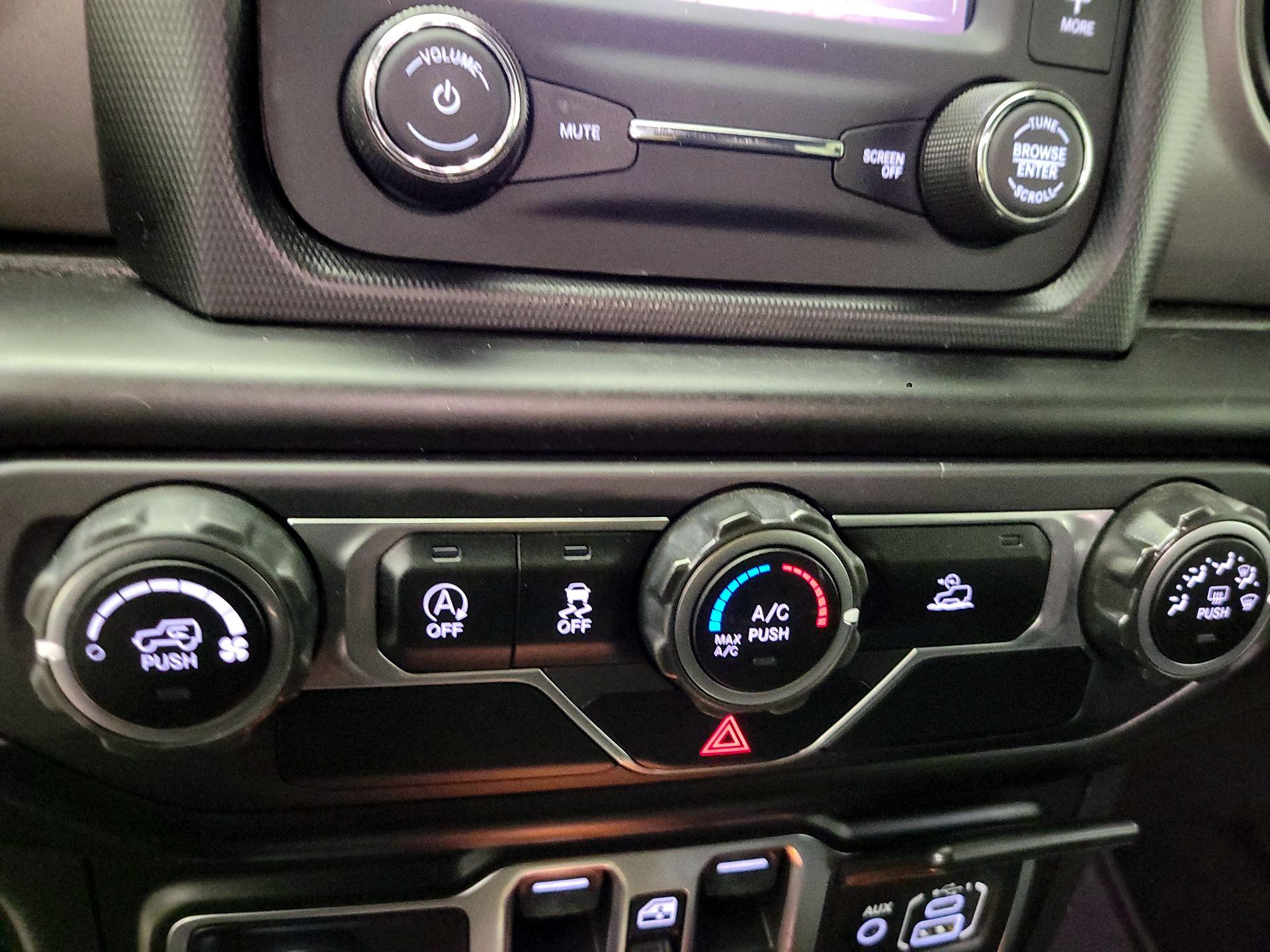 Thumbnail: 2021 Jeep Wrangler - 16