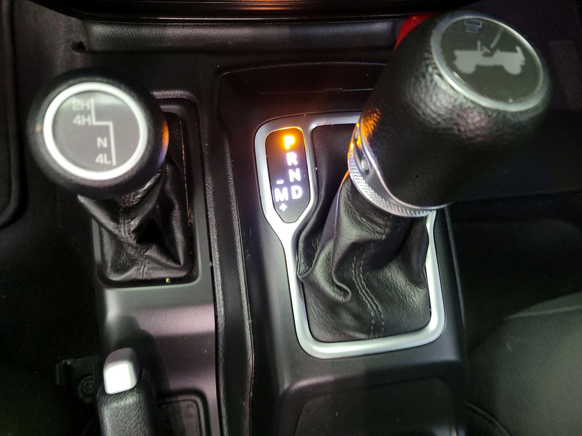 Thumbnail: 2021 Jeep Wrangler - 17