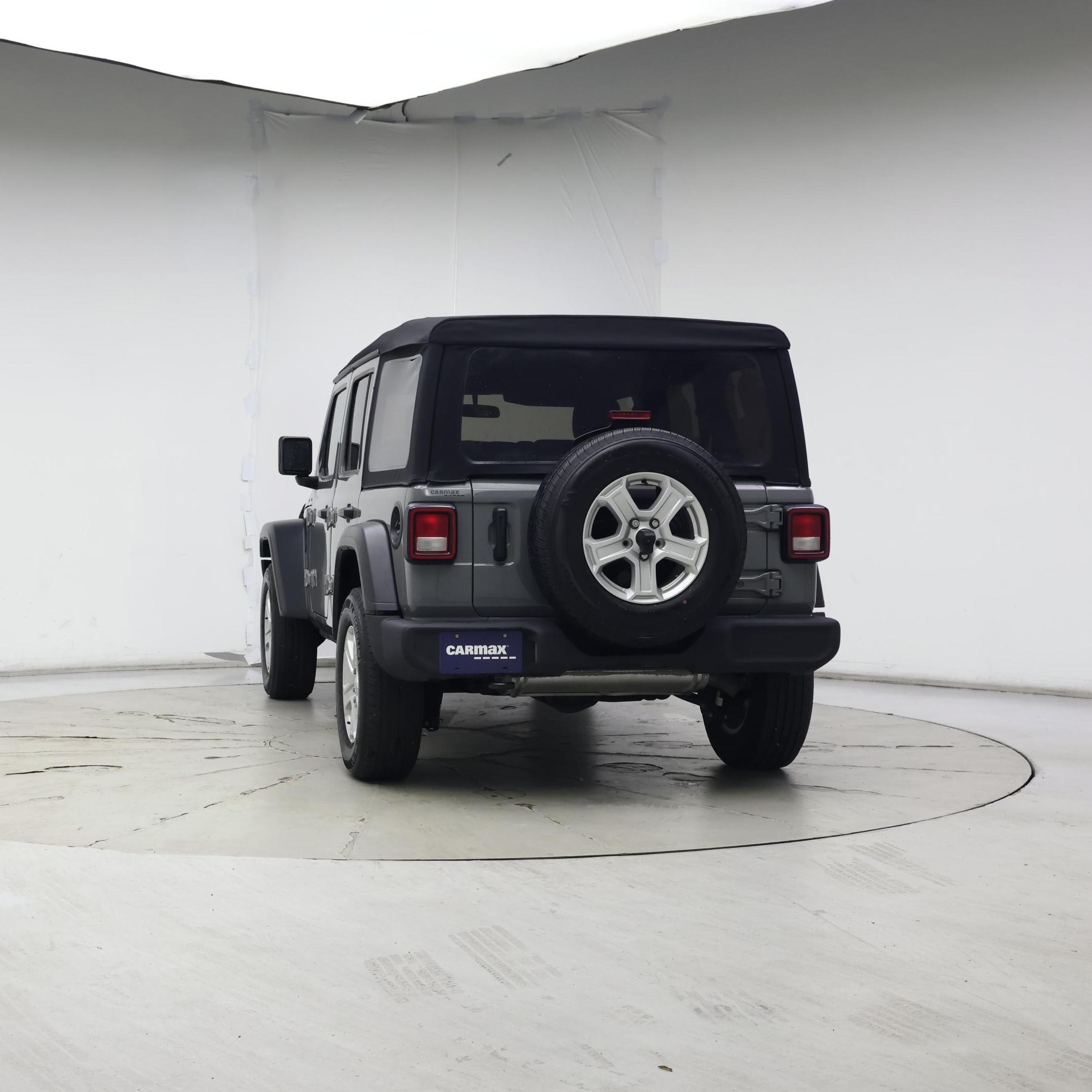 Thumbnail: 2021 Jeep Wrangler - 6