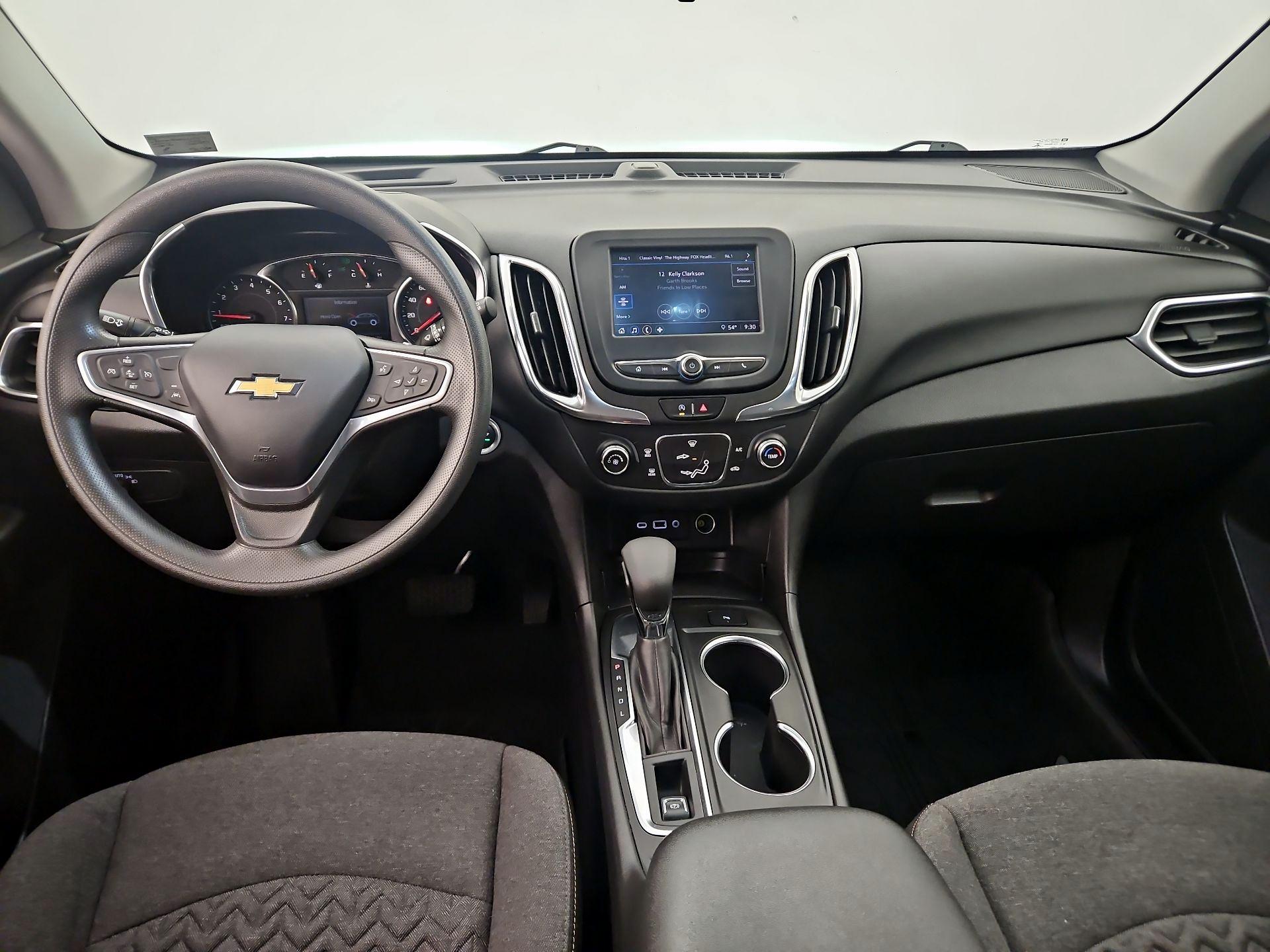 Thumbnail: 2022 Chevrolet Equinox - 9