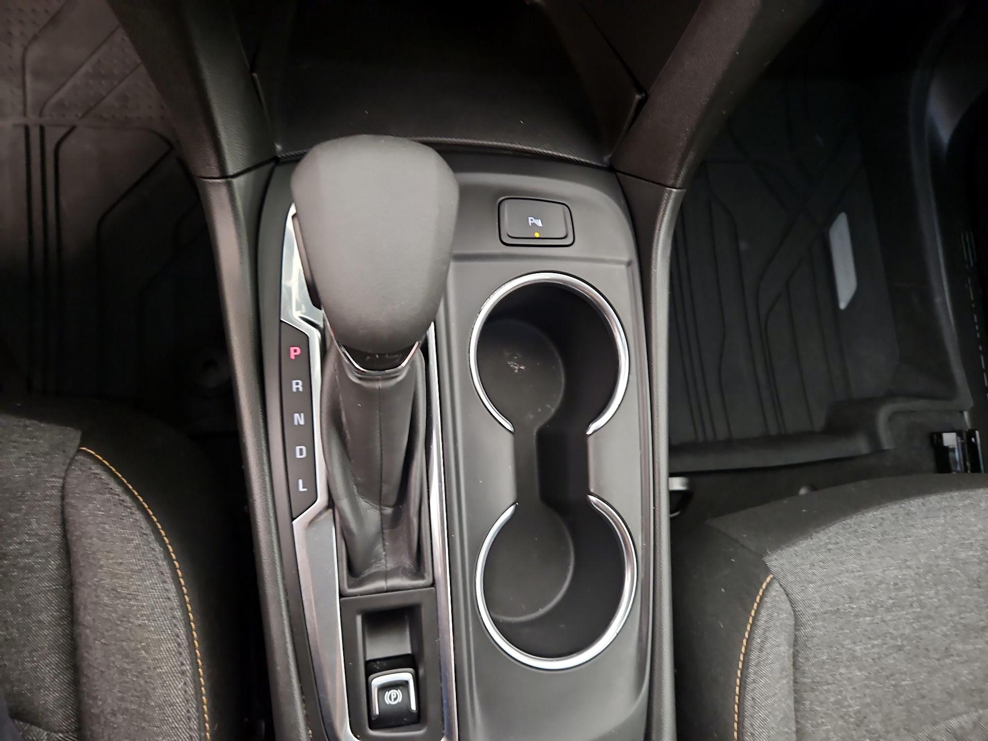 Thumbnail: 2022 Chevrolet Equinox - 17