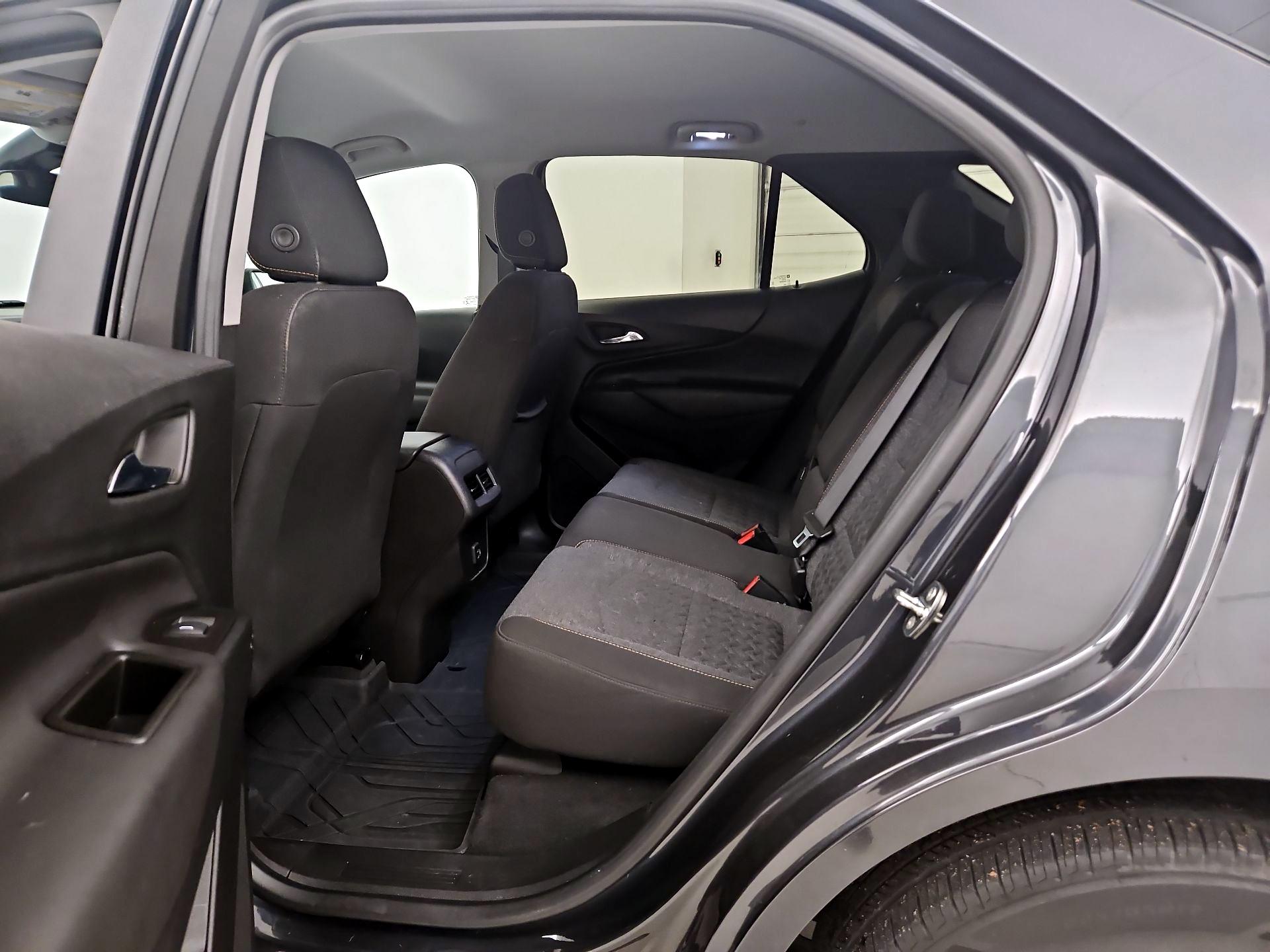 Thumbnail: 2022 Chevrolet Equinox - 19