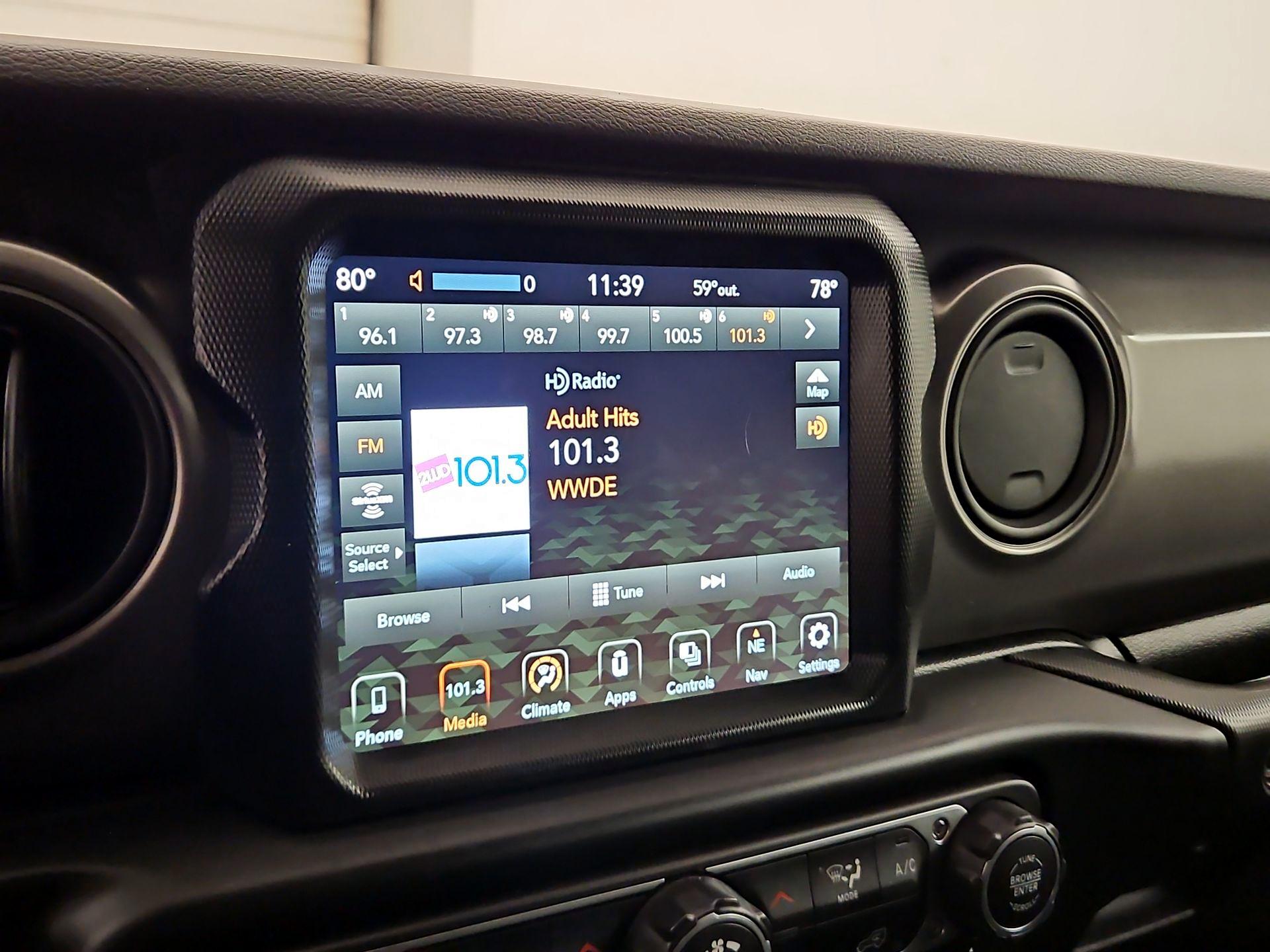 Thumbnail: 2021 Jeep Wrangler - 16