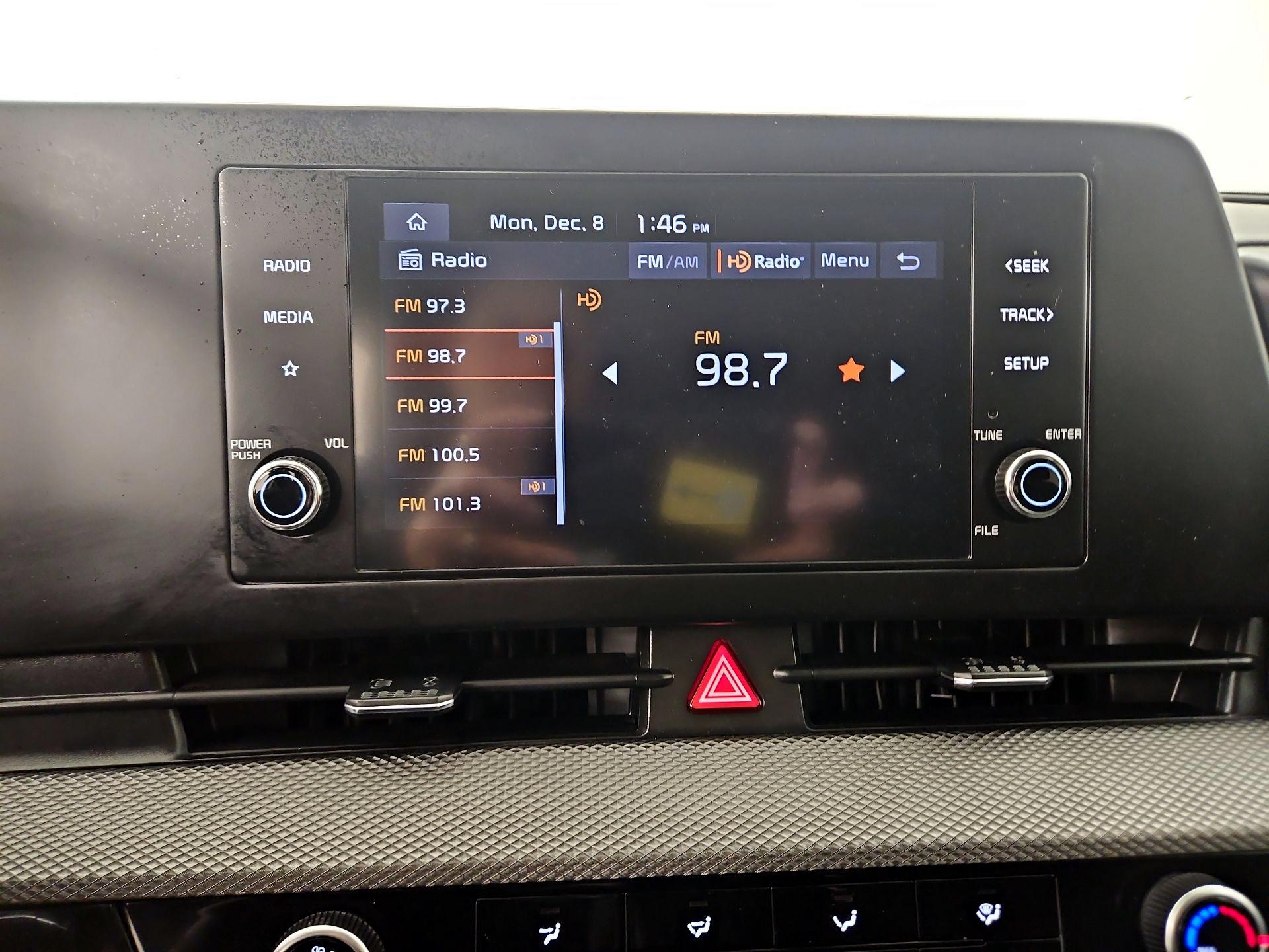 Thumbnail: 2023 Kia Sportage - 15