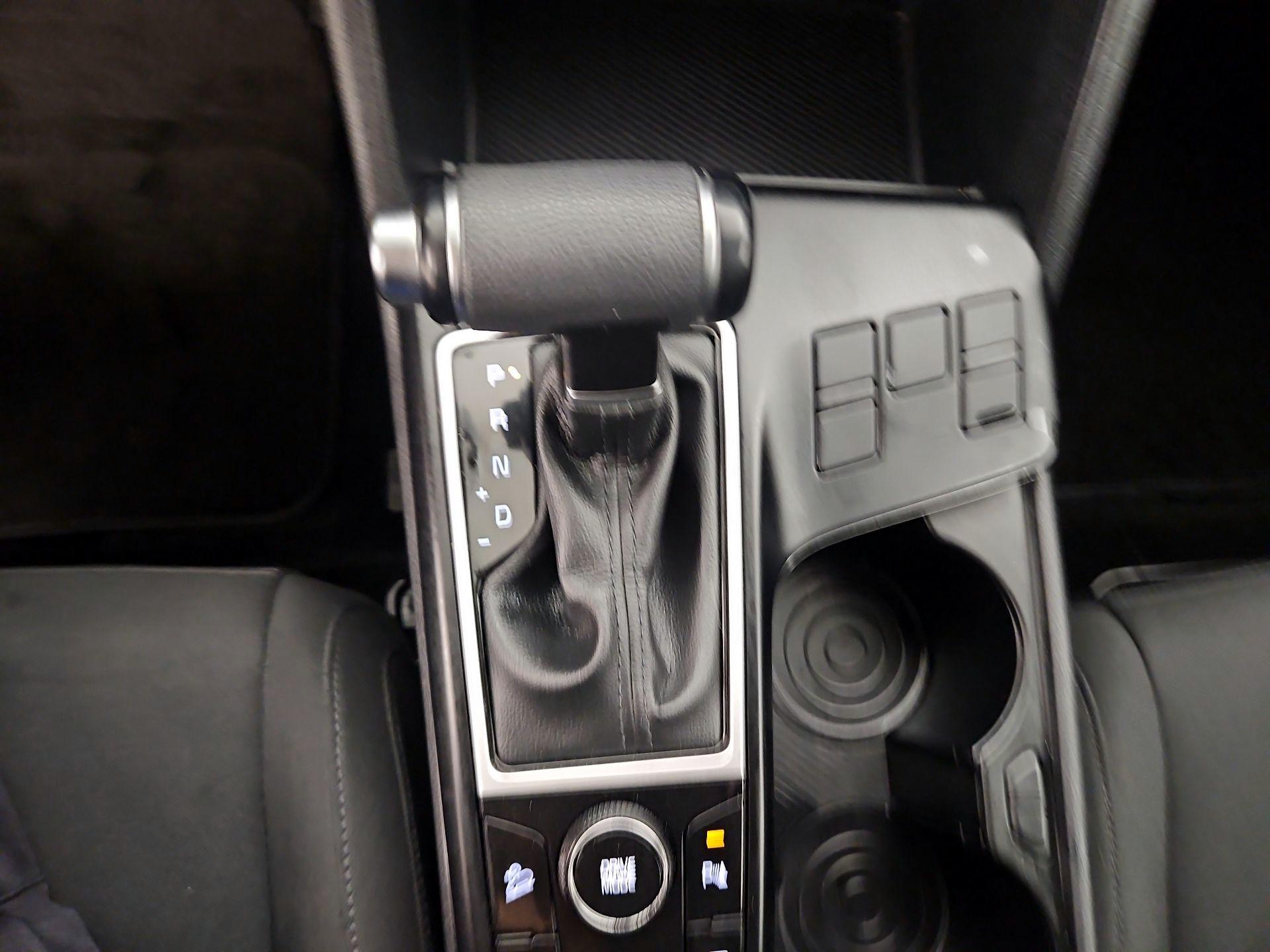 Thumbnail: 2023 Kia Sportage - 17