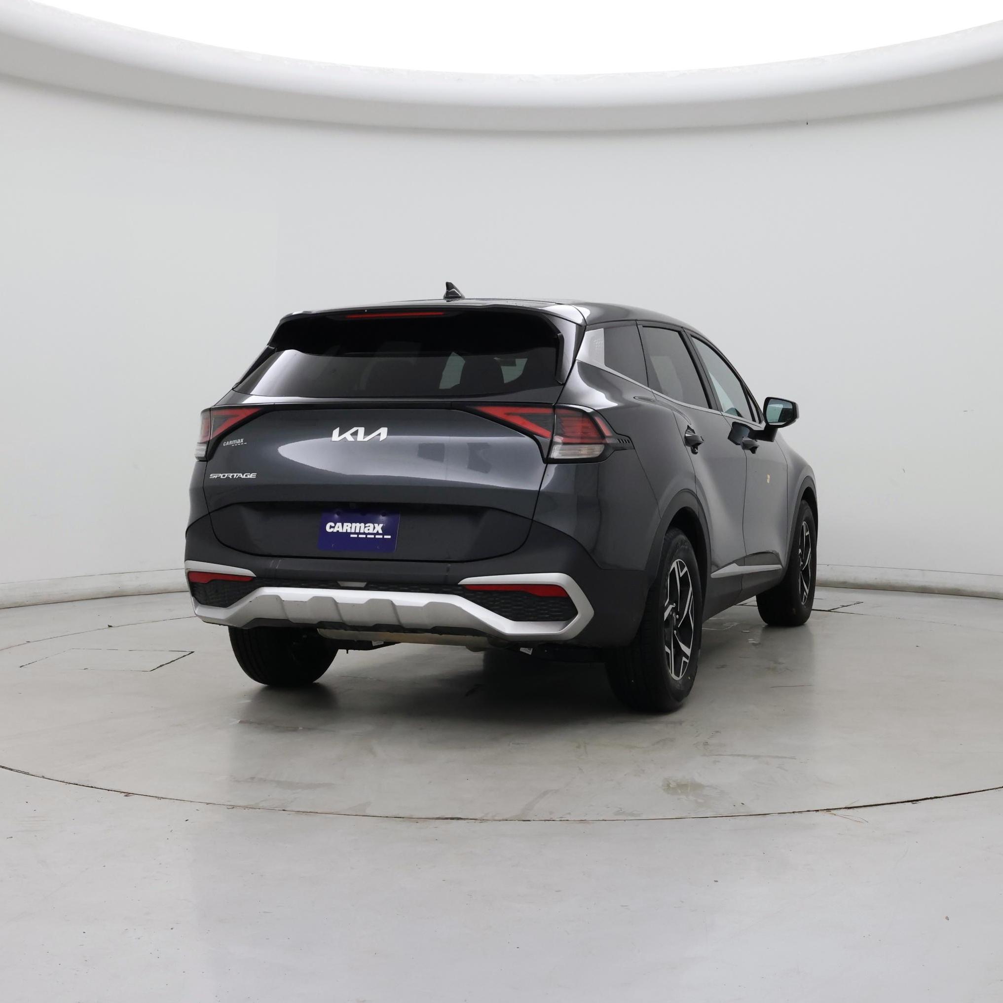 Thumbnail: 2023 Kia Sportage - 8