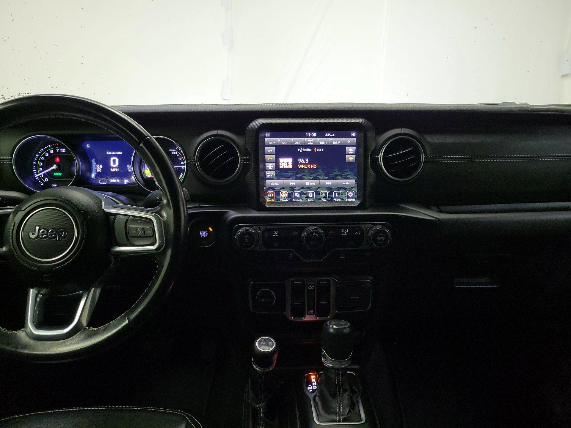 Thumbnail: 2022 Jeep Wrangler - 9