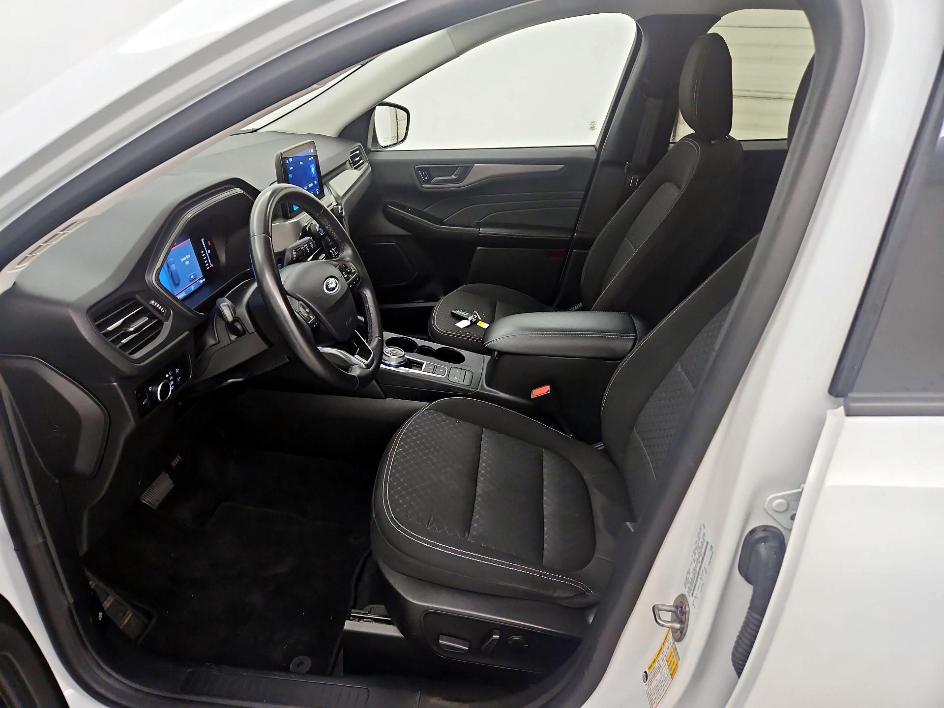 Thumbnail: 2023 Ford Escape - 11