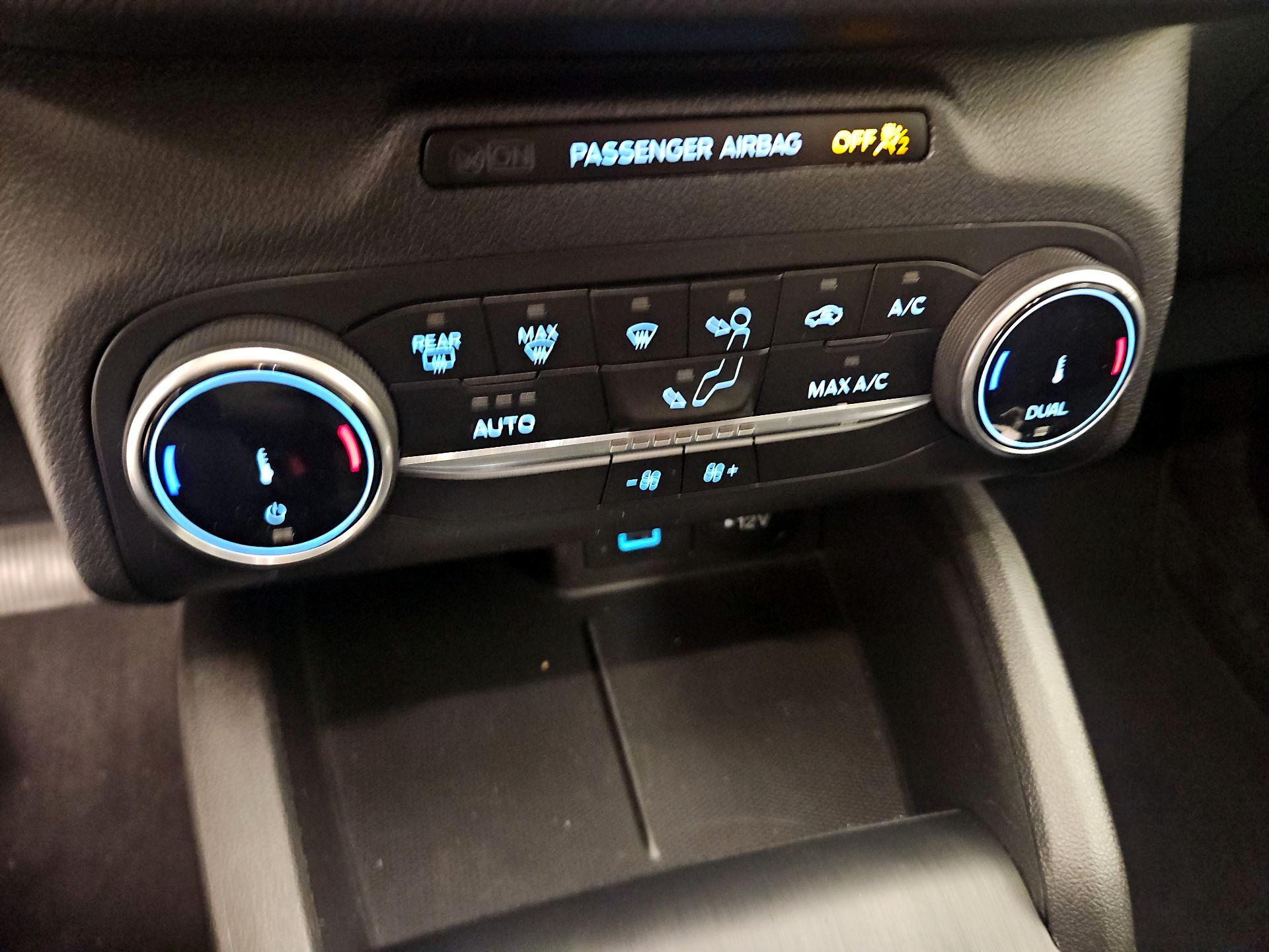 Thumbnail: 2023 Ford Escape - 16