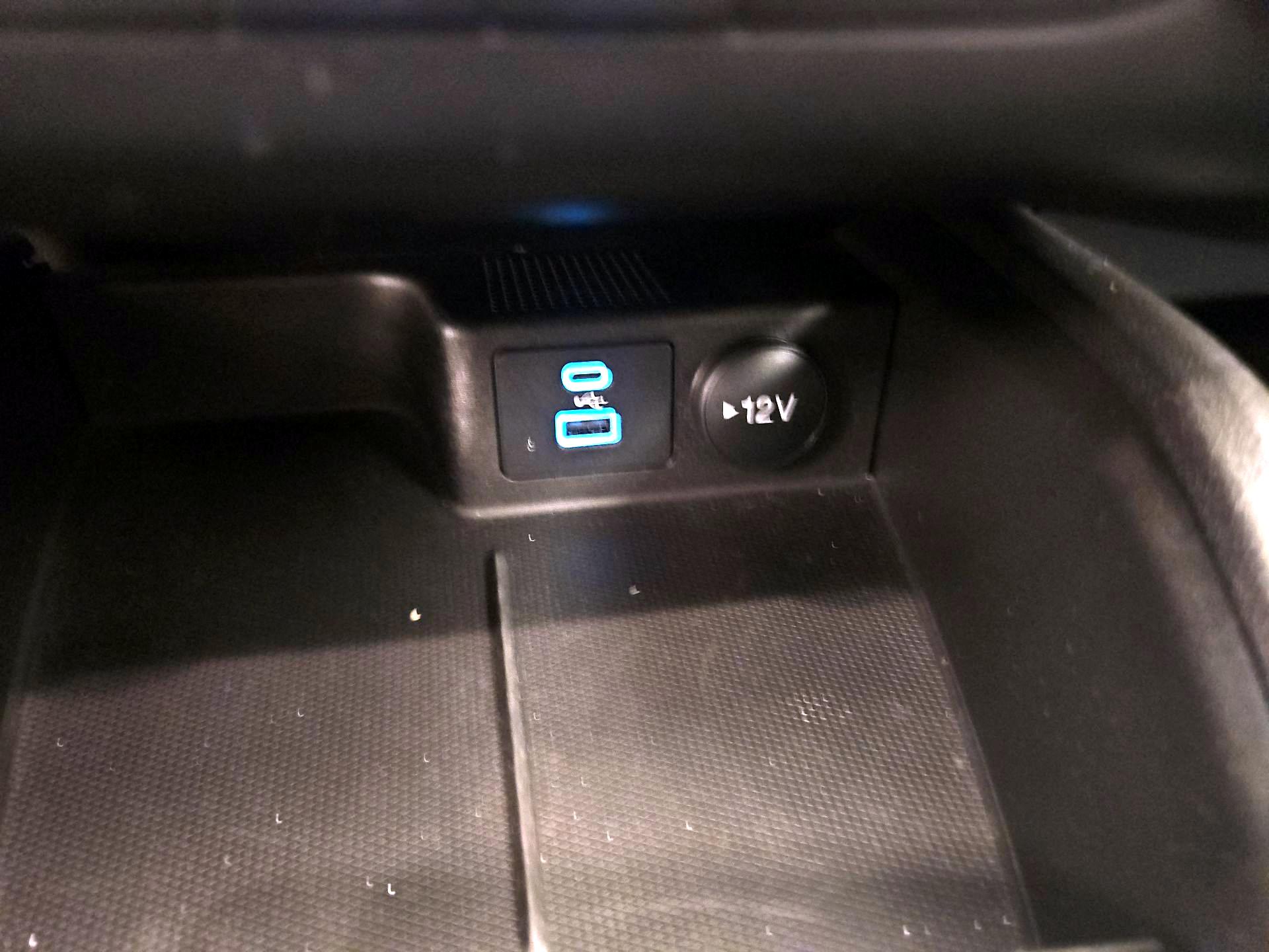 Thumbnail: 2023 Ford Escape - 18