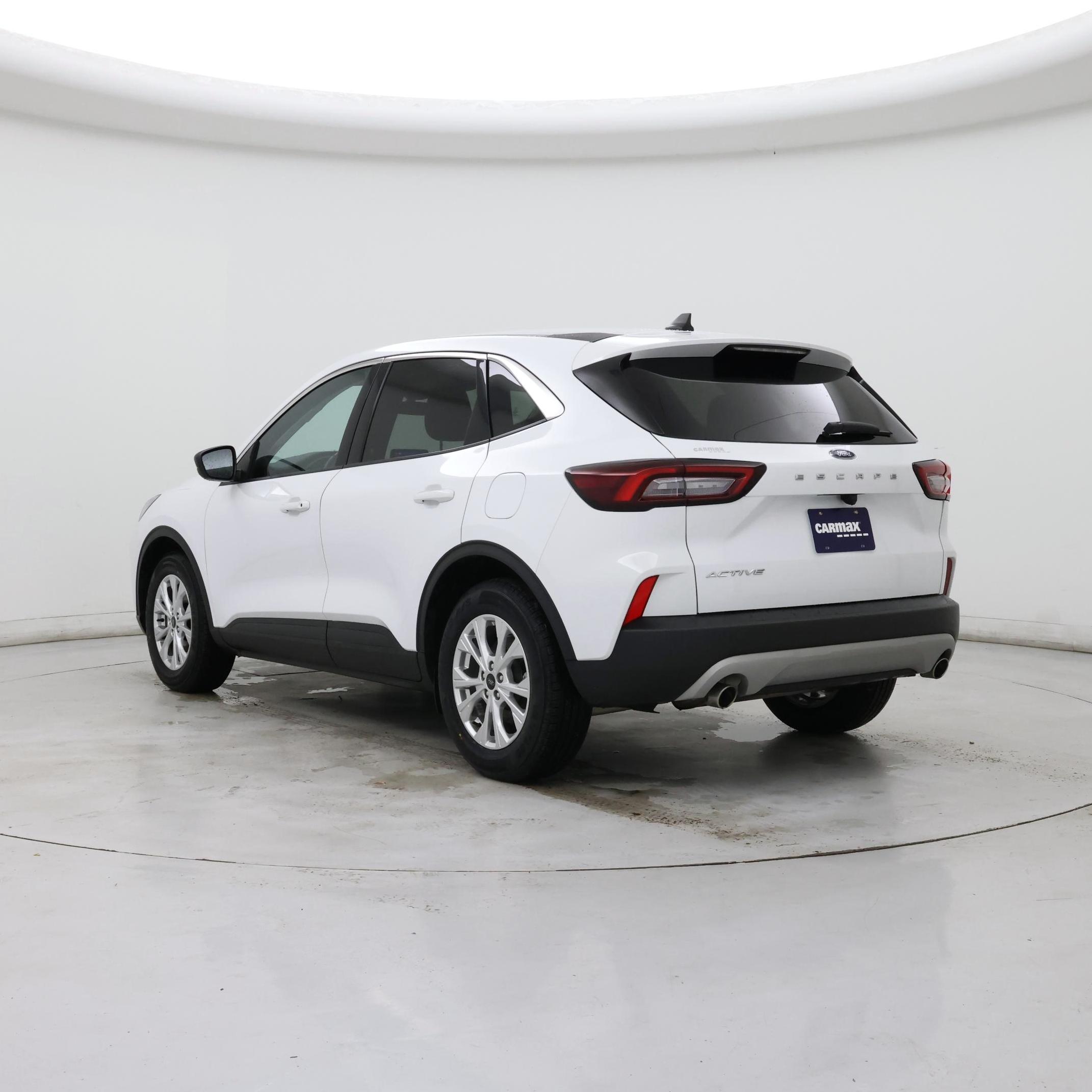 Thumbnail: 2023 Ford Escape - 2