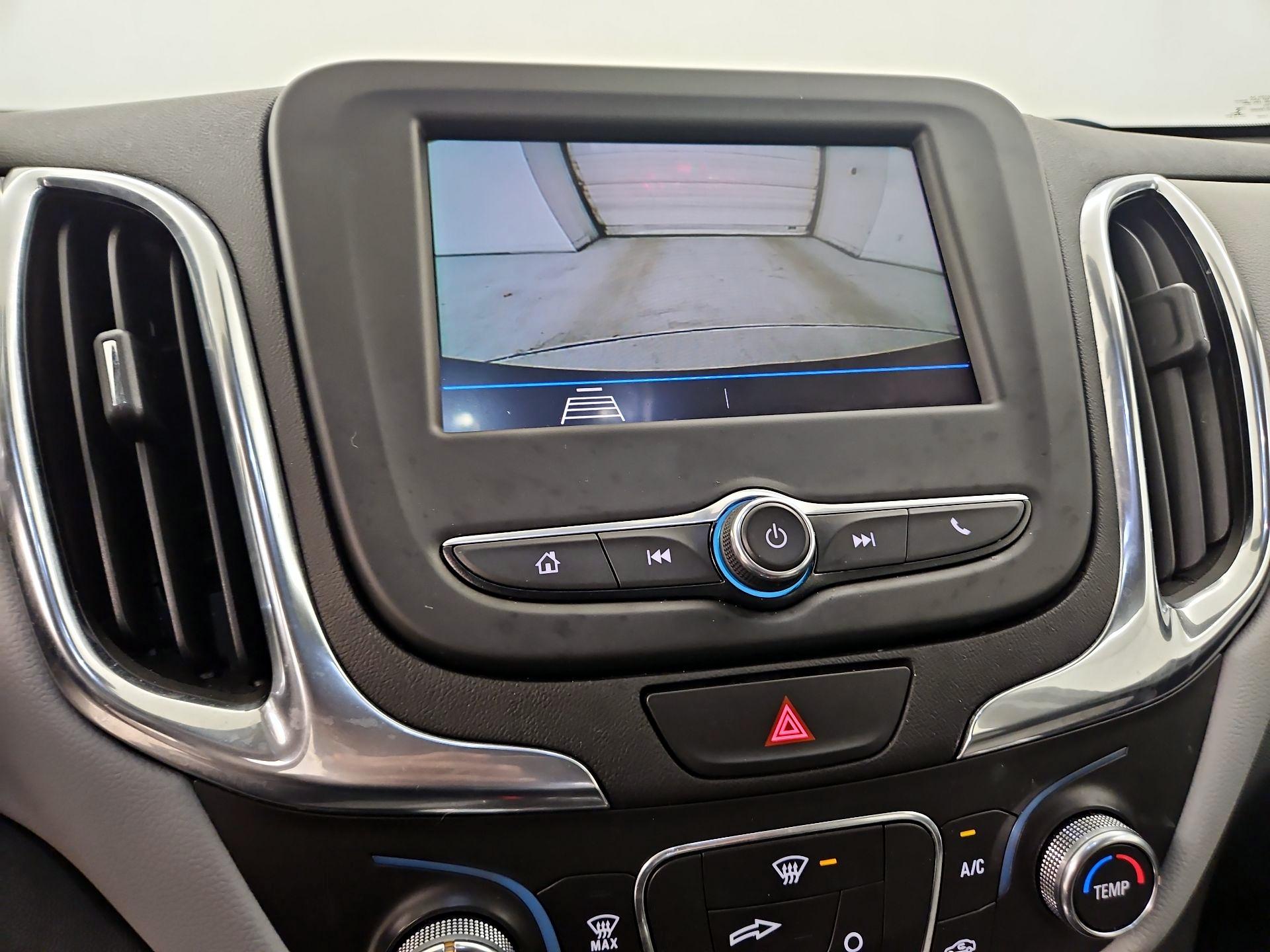 Thumbnail: 2021 Chevrolet Equinox - 15