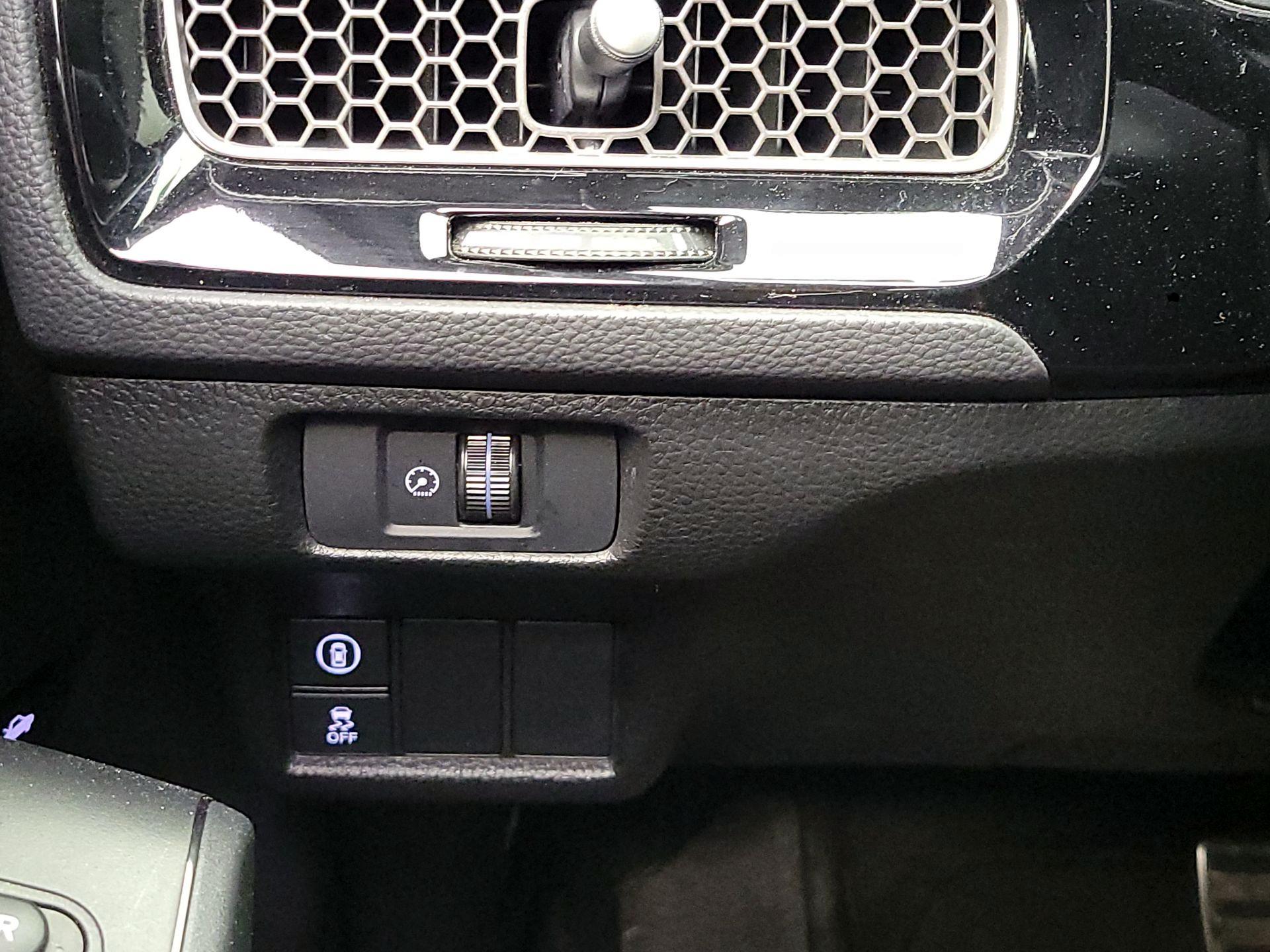 Thumbnail: 2022 Honda Civic - 13