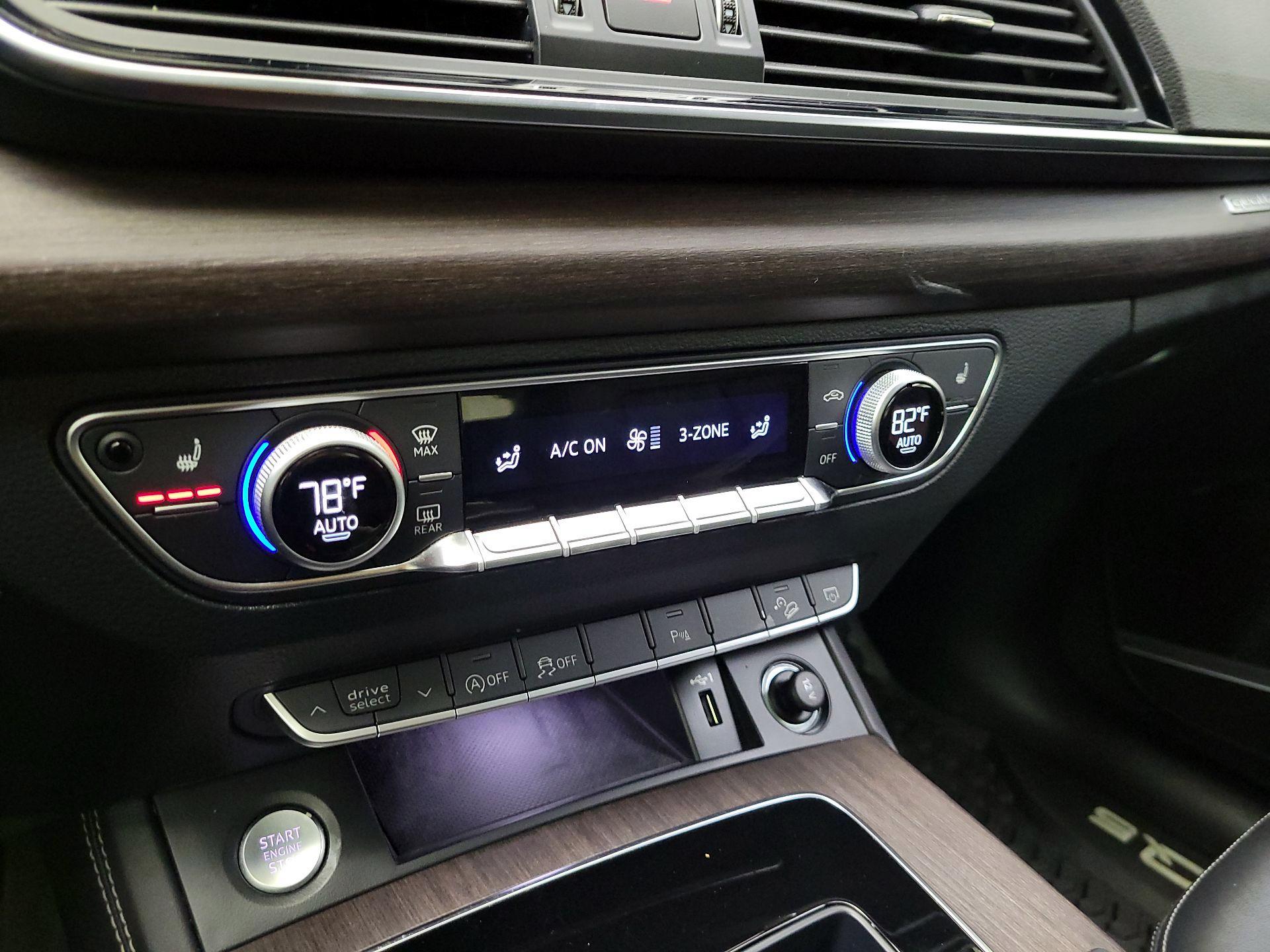 Thumbnail: 2022 Audi Q5 - 17