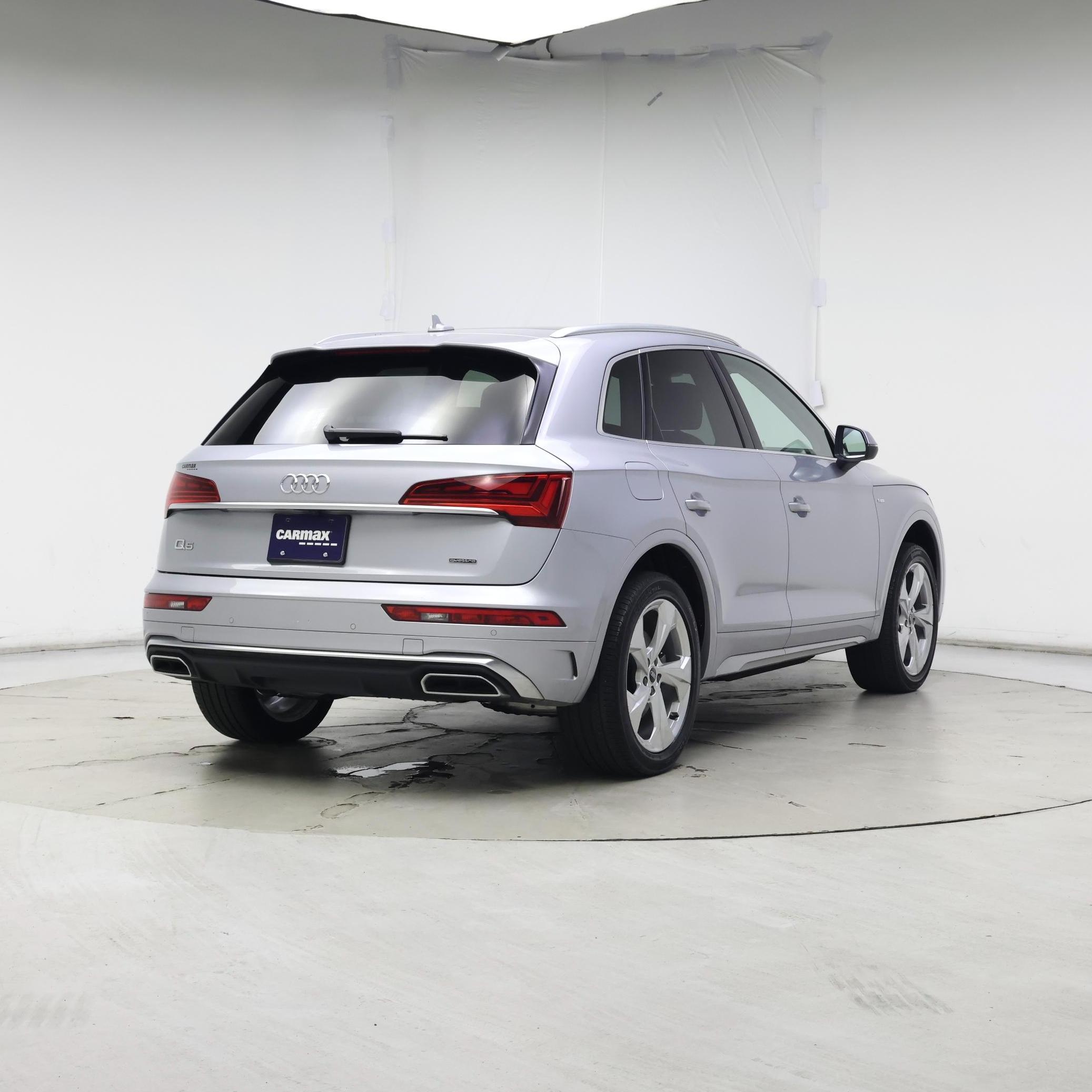 Thumbnail: 2022 Audi Q5 - 8