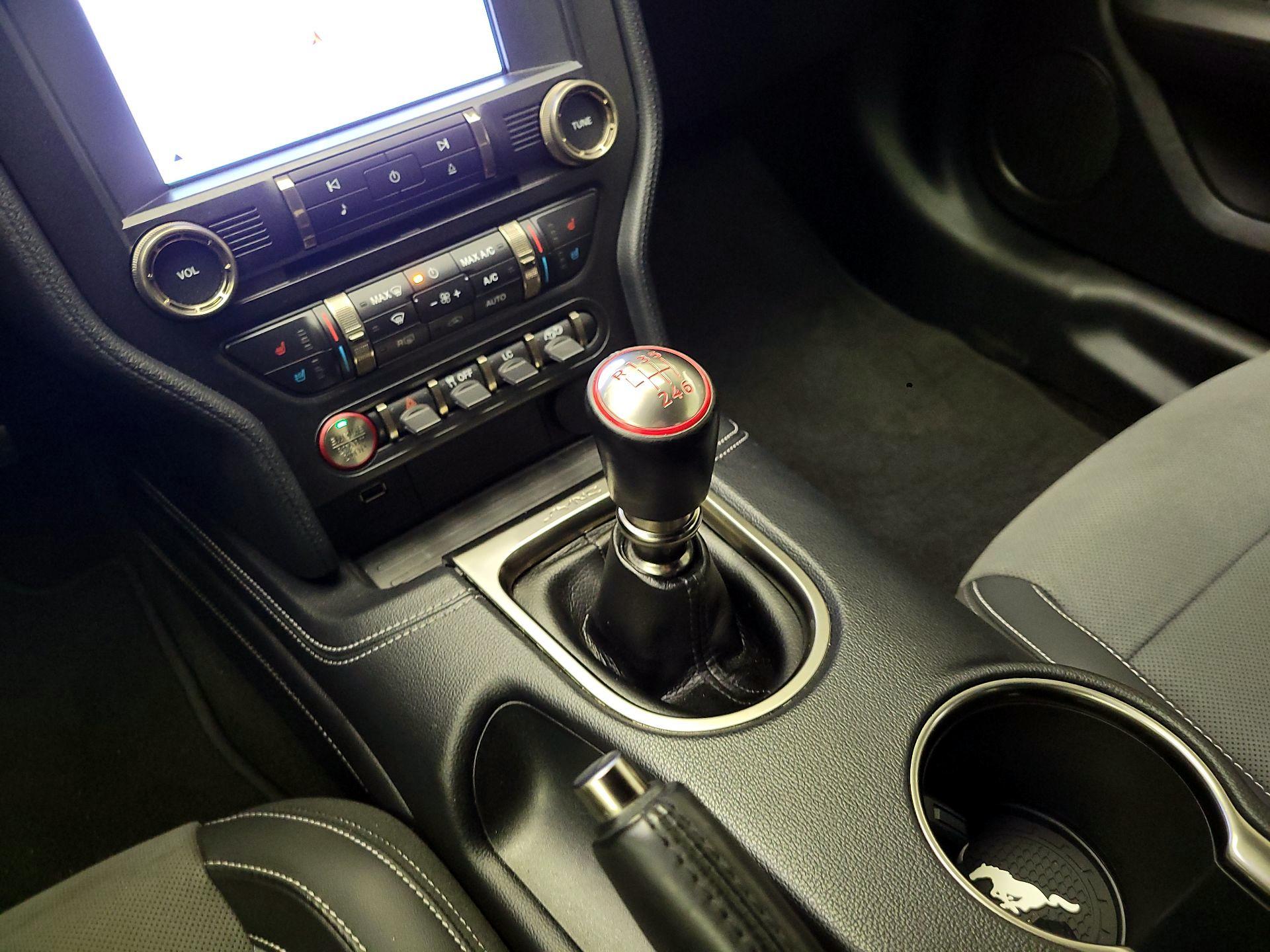 Thumbnail: 2019 Ford Mustang - 18