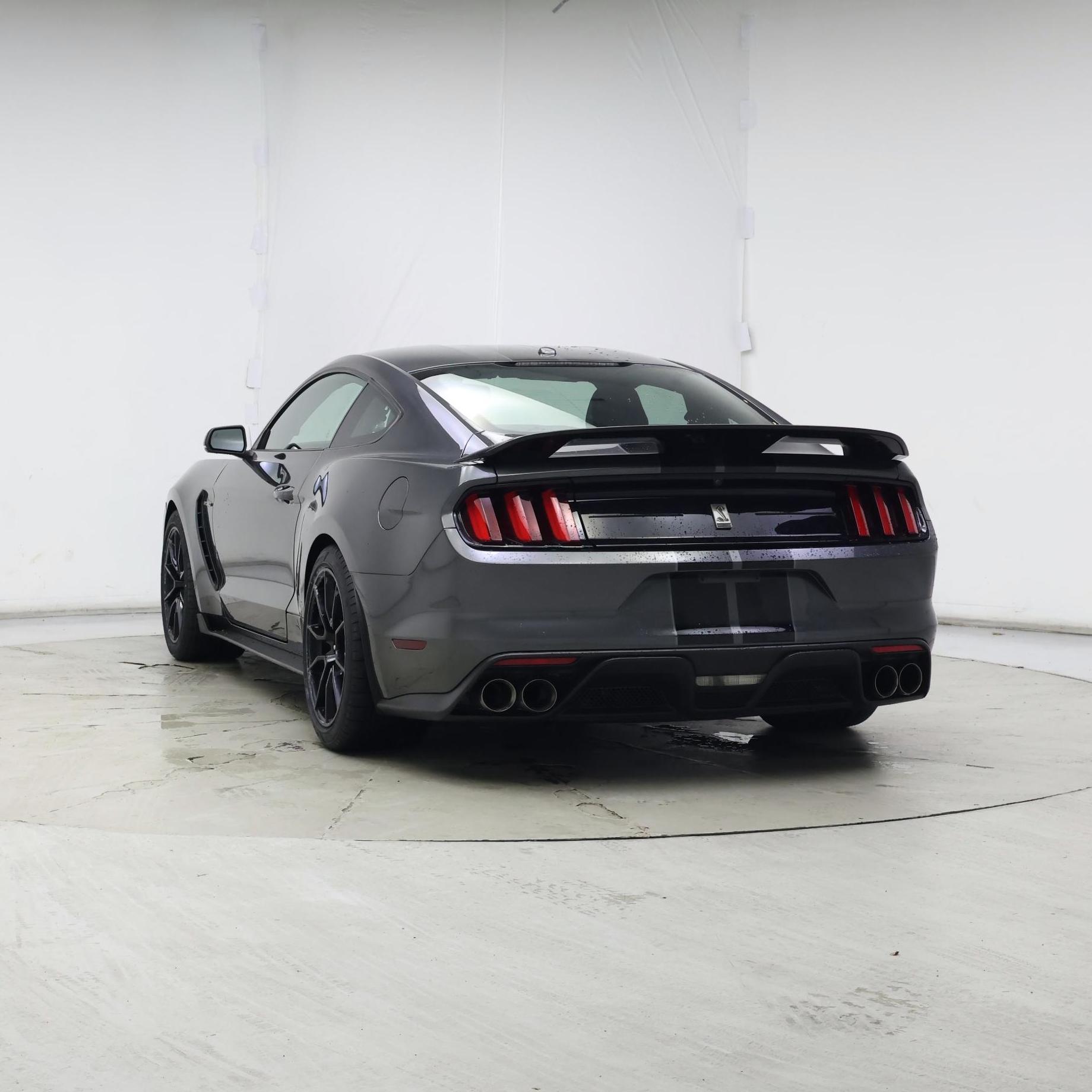 Thumbnail: 2019 Ford Mustang - 6