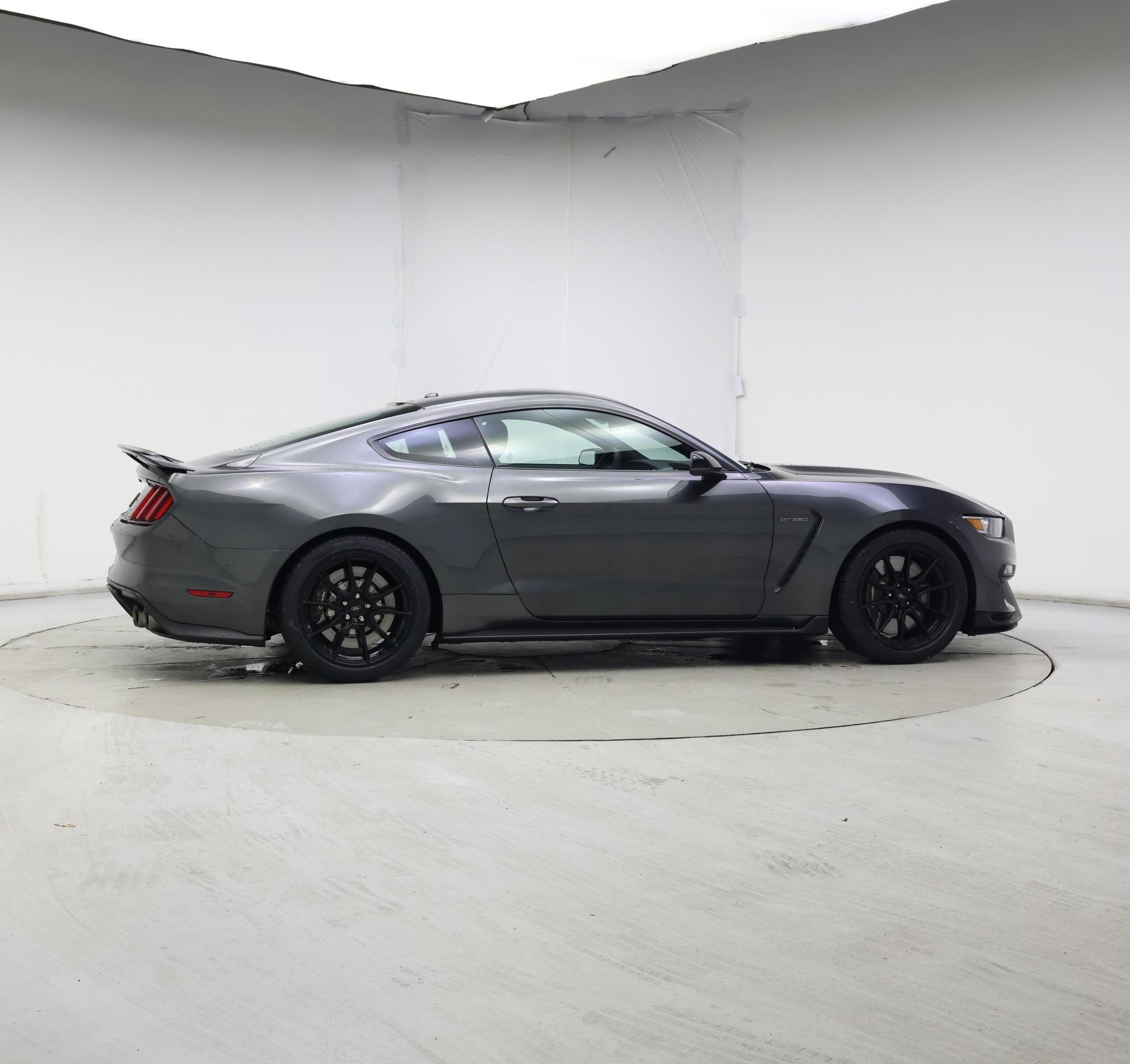 Thumbnail: 2019 Ford Mustang - 7