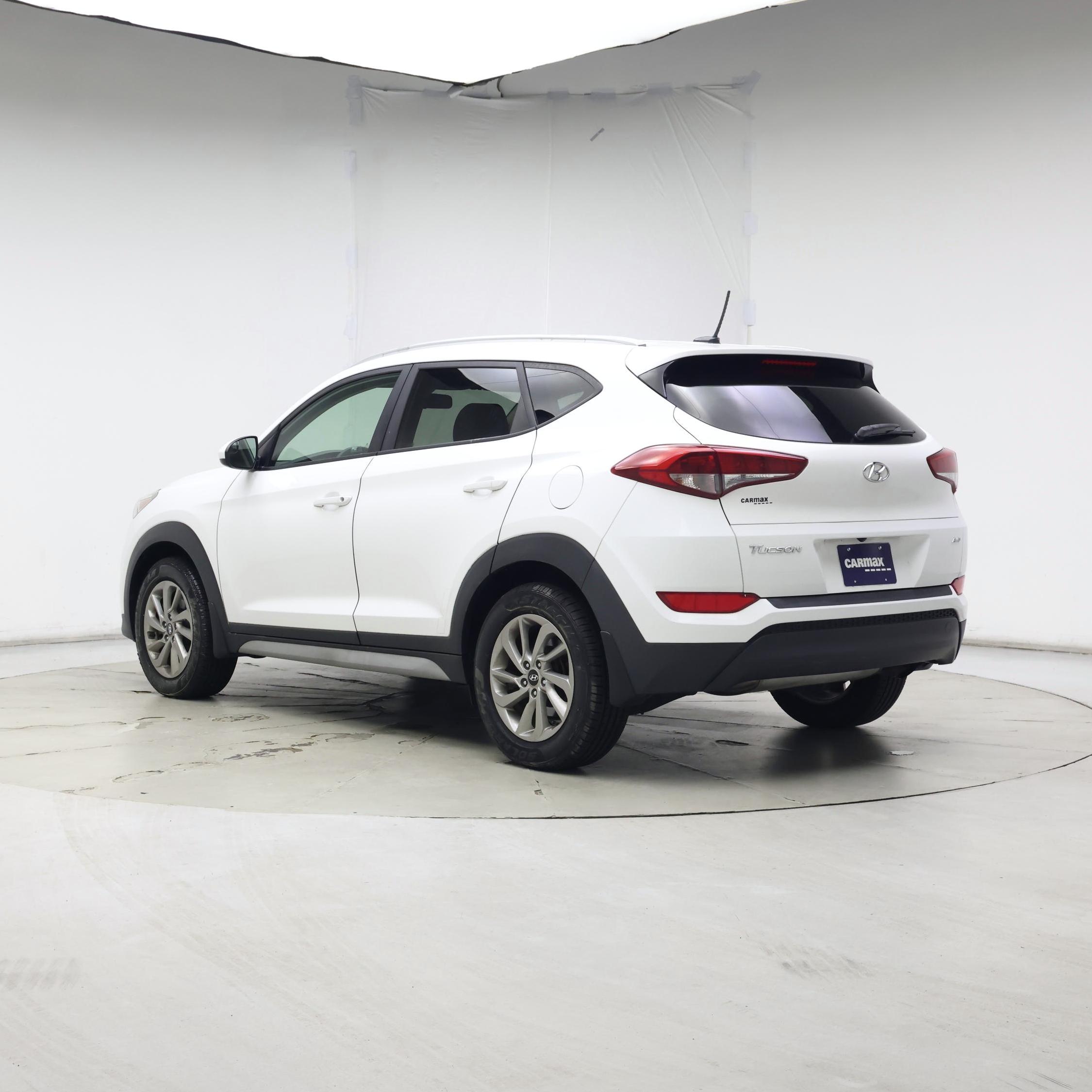 Thumbnail: 2017 Hyundai Tucson - 2