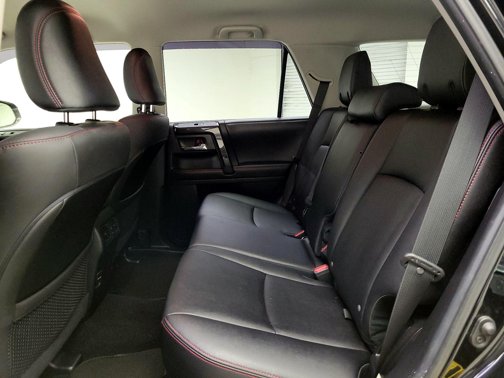 Thumbnail: 2019 Toyota 4Runner - 20