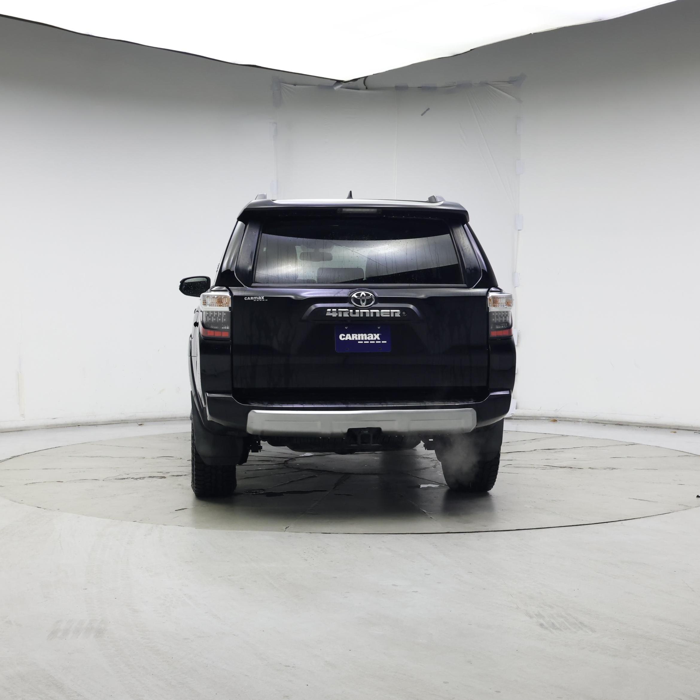 Thumbnail: 2019 Toyota 4Runner - 6