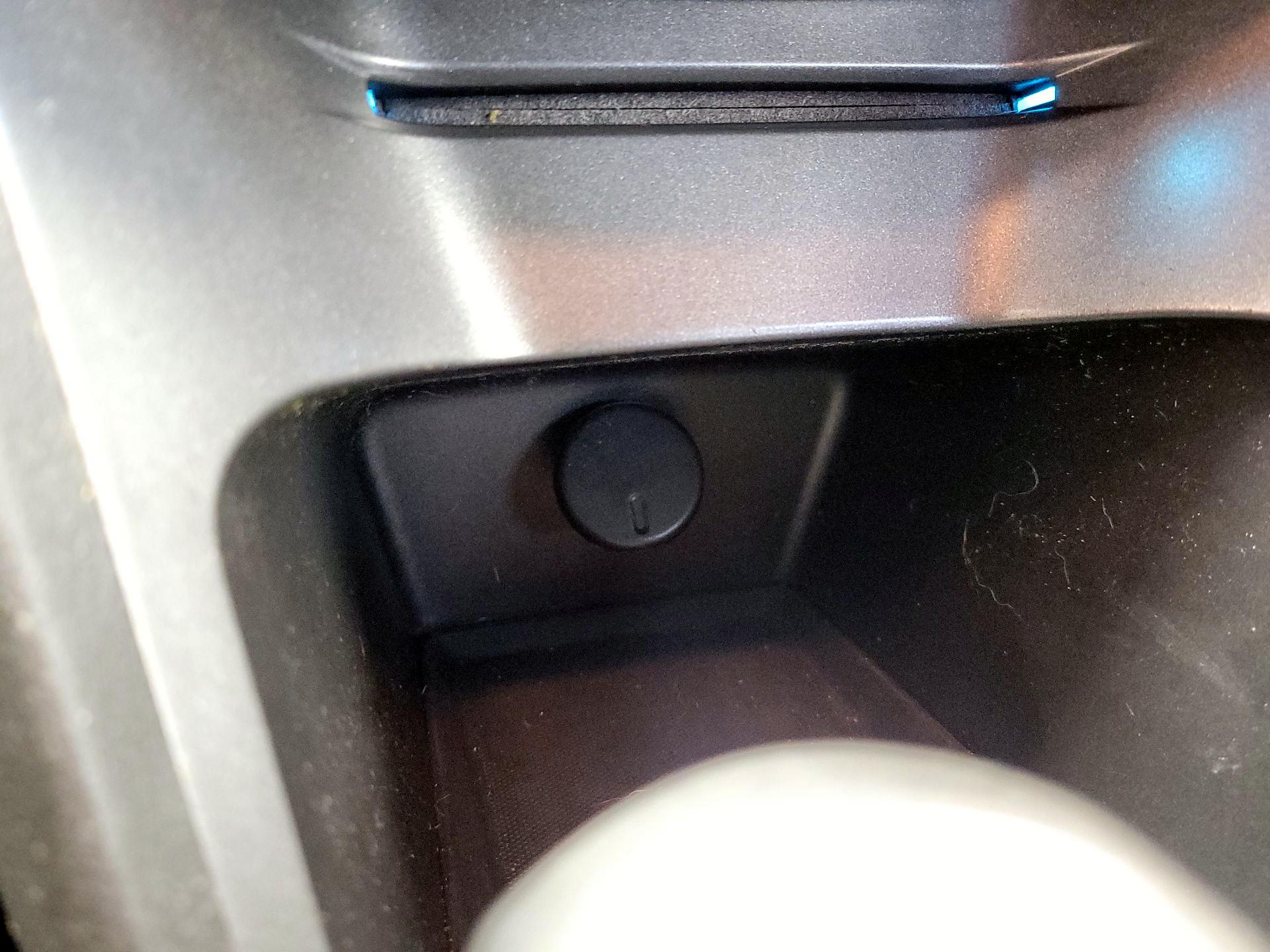 Thumbnail: 2014 Chevrolet Equinox - 16