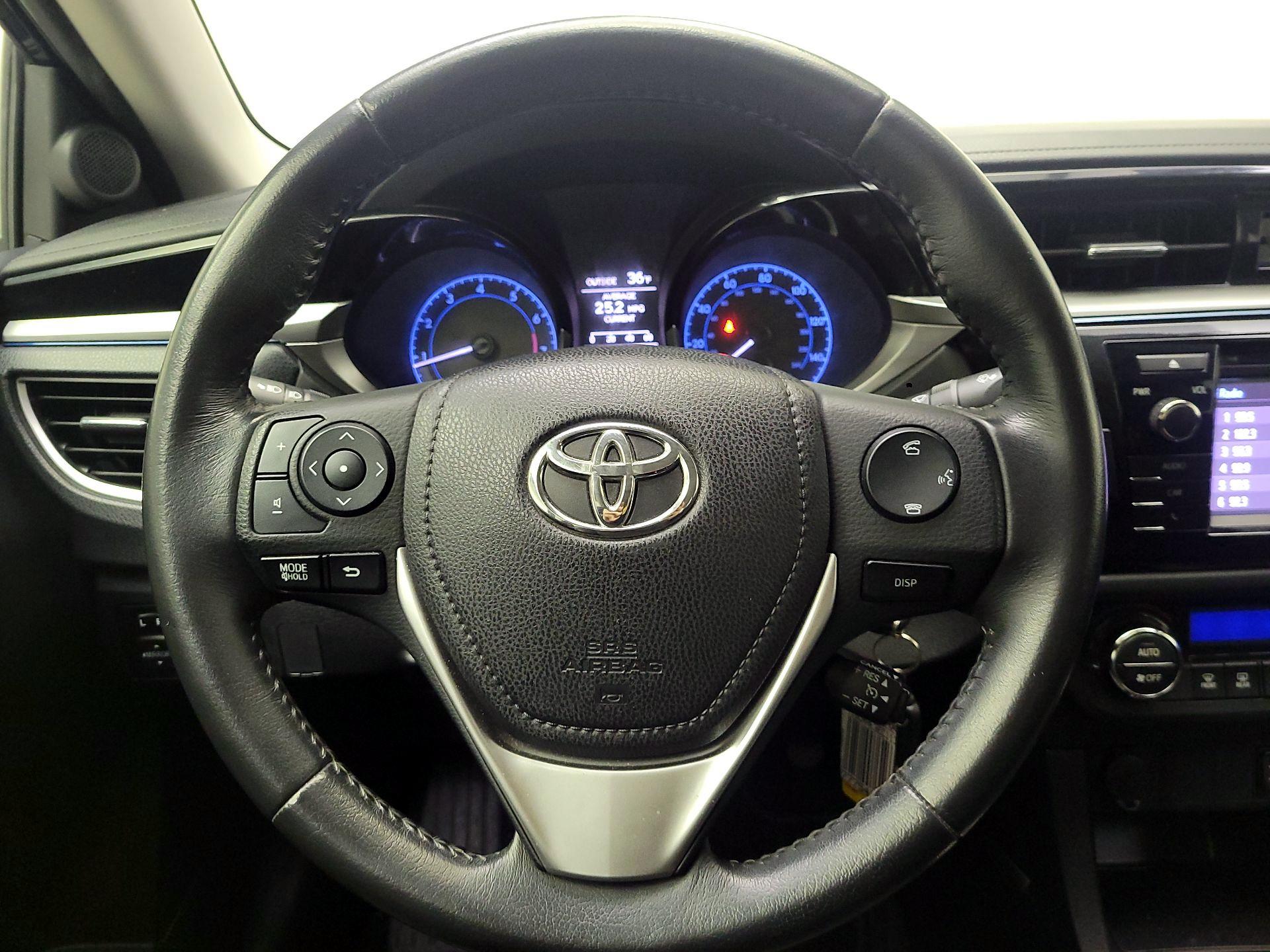 Thumbnail: 2014 Toyota Corolla - 10