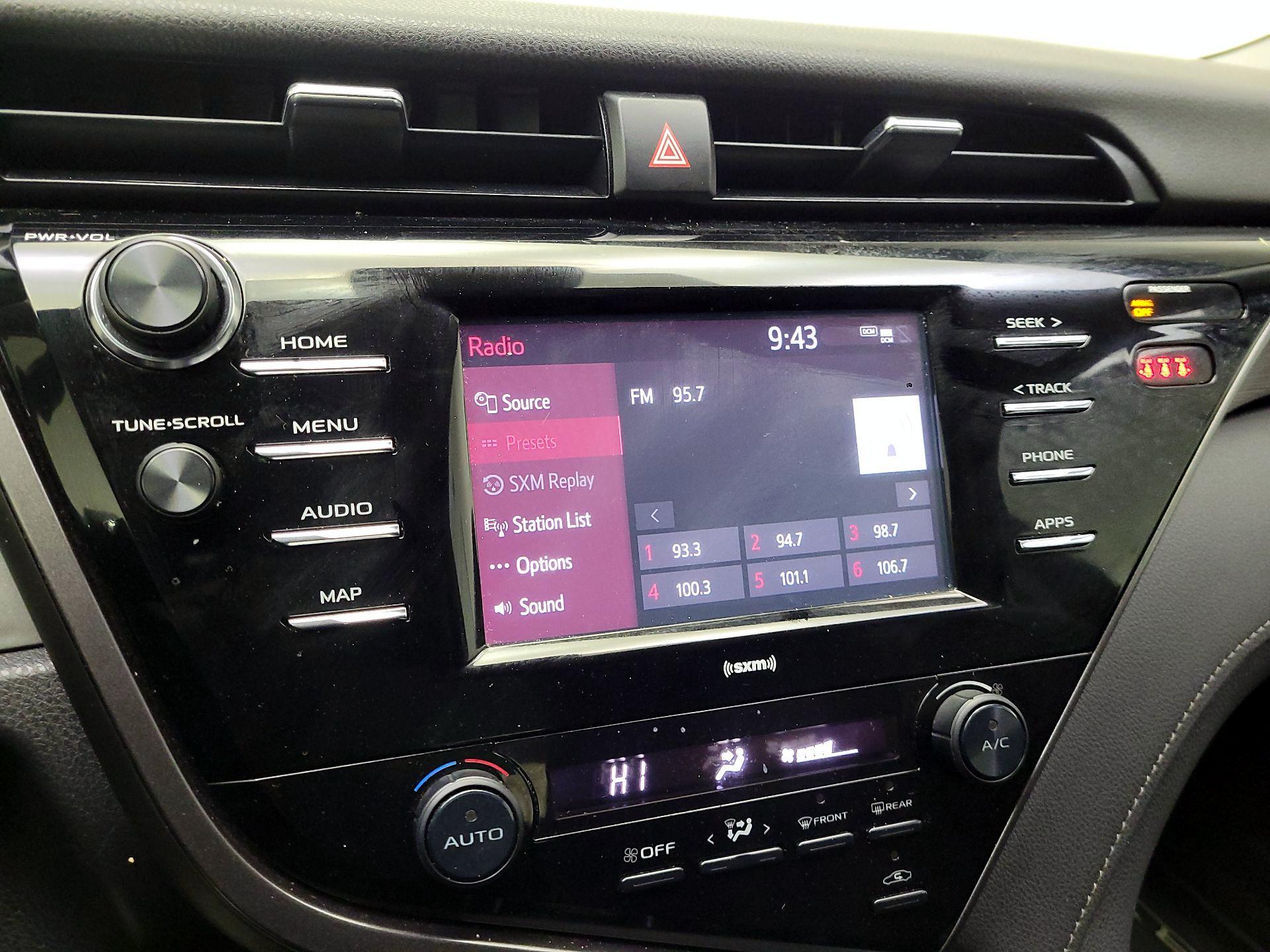 Thumbnail: 2020 Toyota Camry - 15