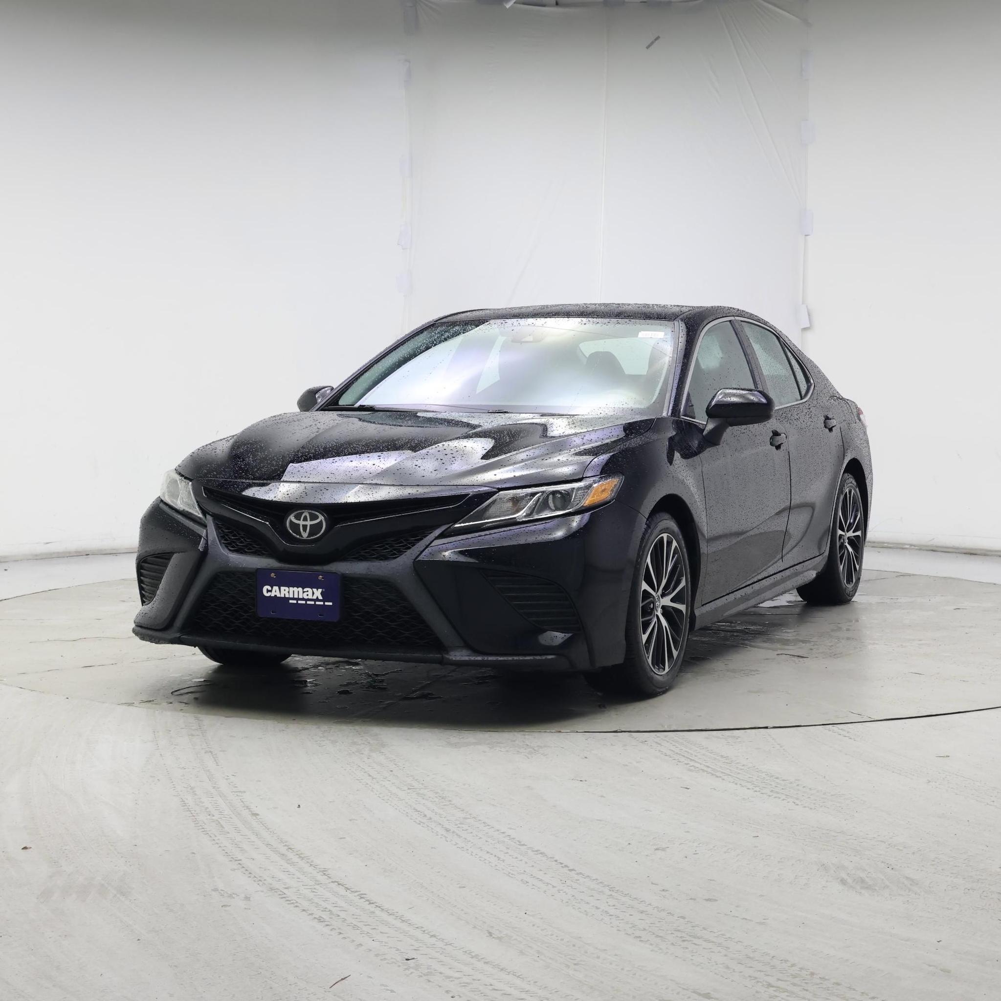 Thumbnail: 2020 Toyota Camry - 4