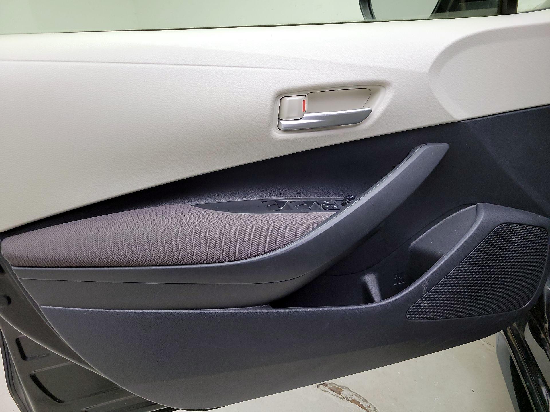 Thumbnail: 2021 Toyota Corolla - 12