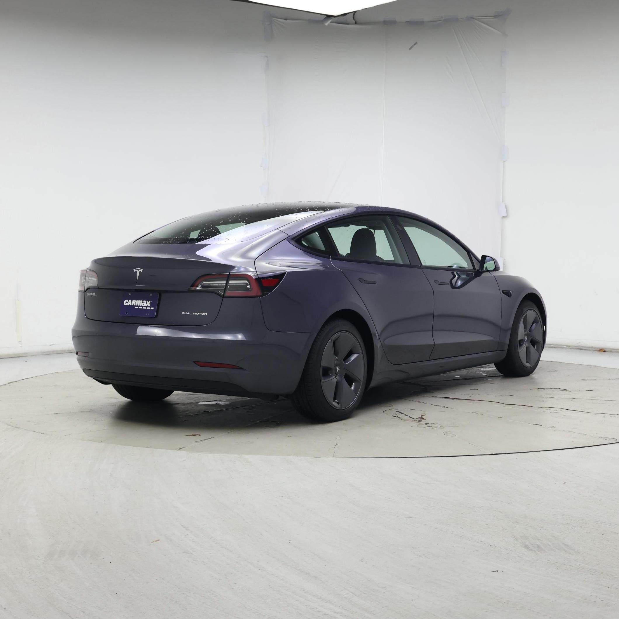 Thumbnail: 2022 Tesla Model 3 - 8