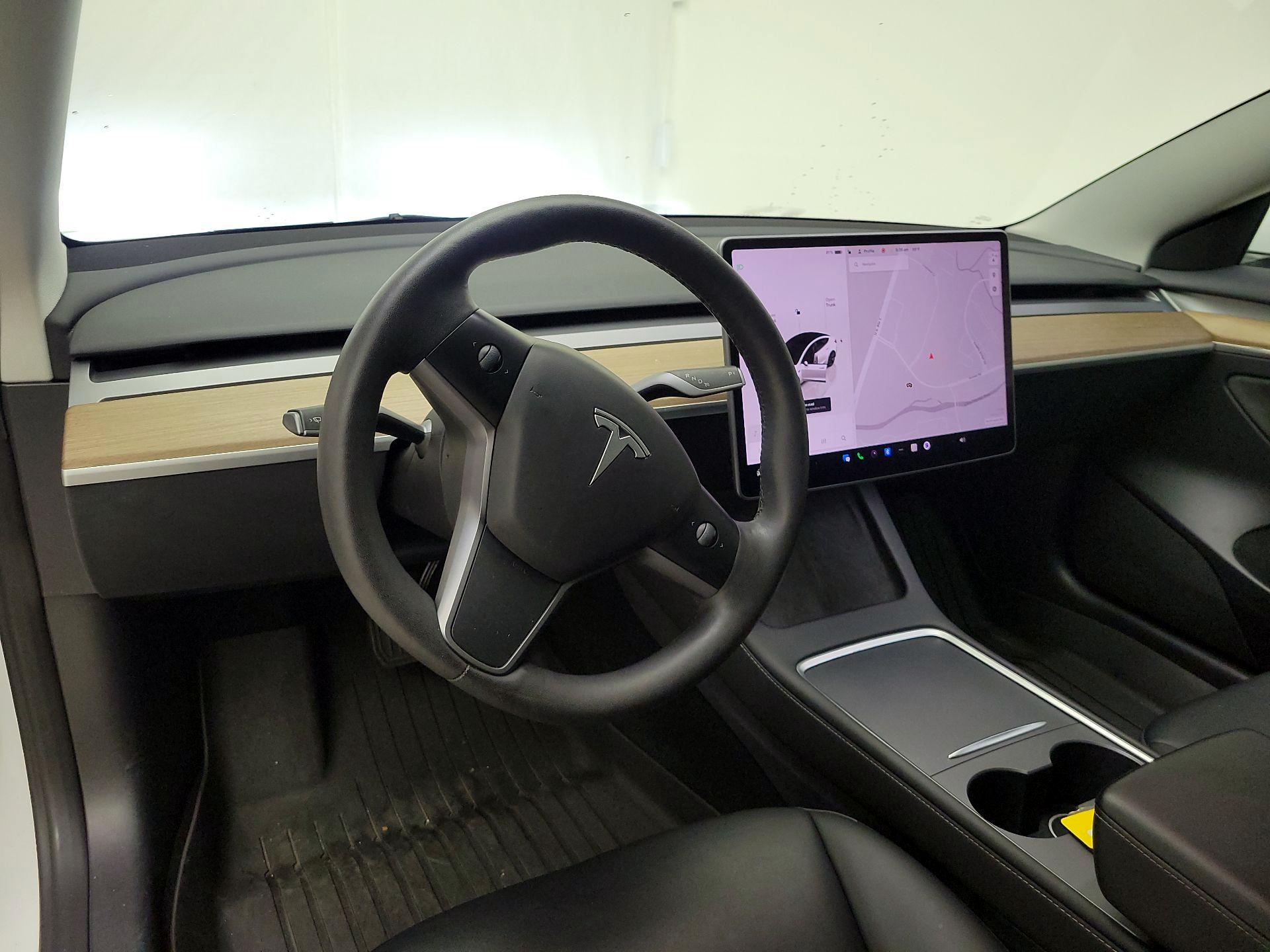 Thumbnail: 2023 Tesla Model 3 - 9