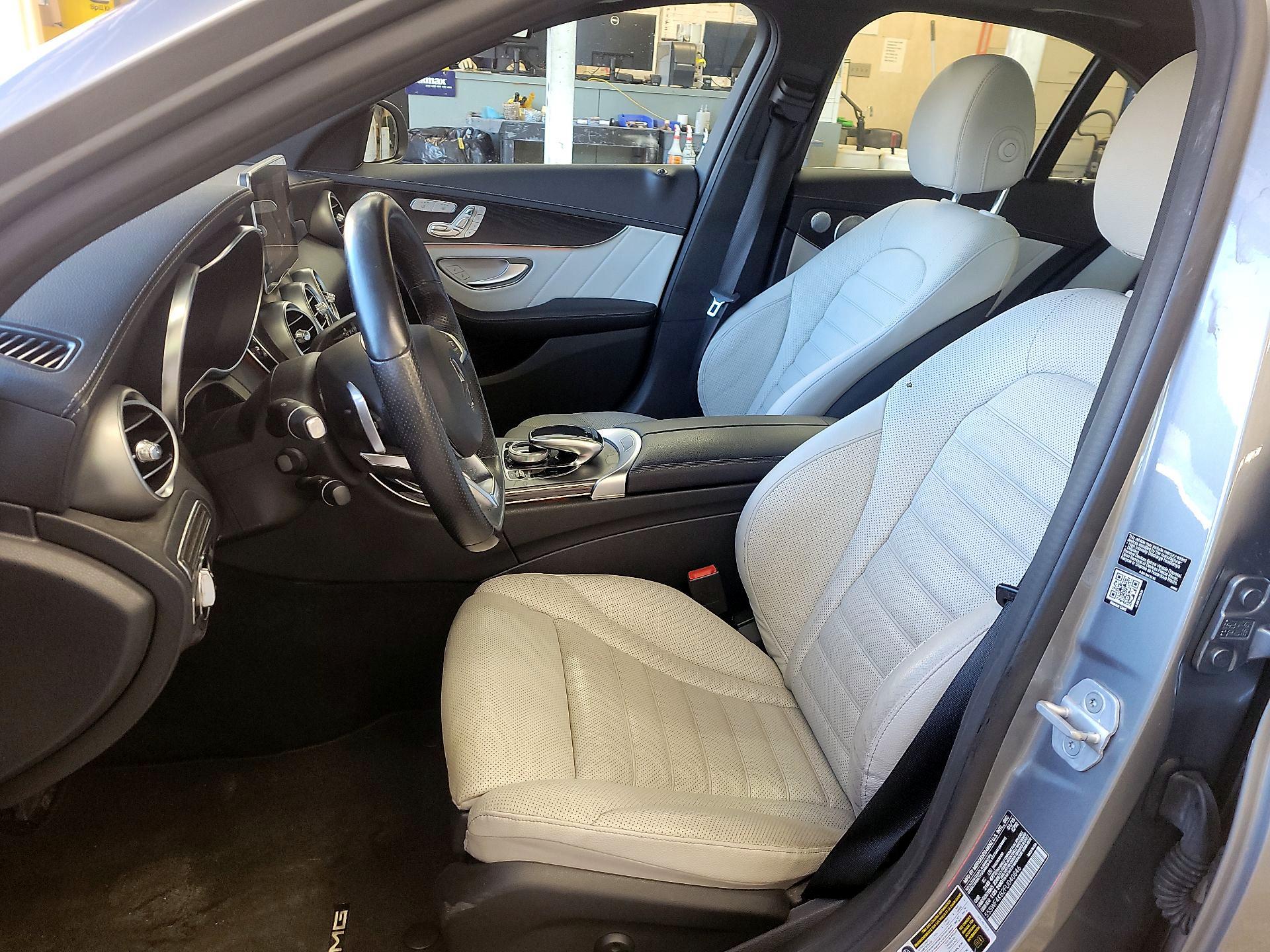 Thumbnail: 2015 Mercedes-Benz C-Class - 9