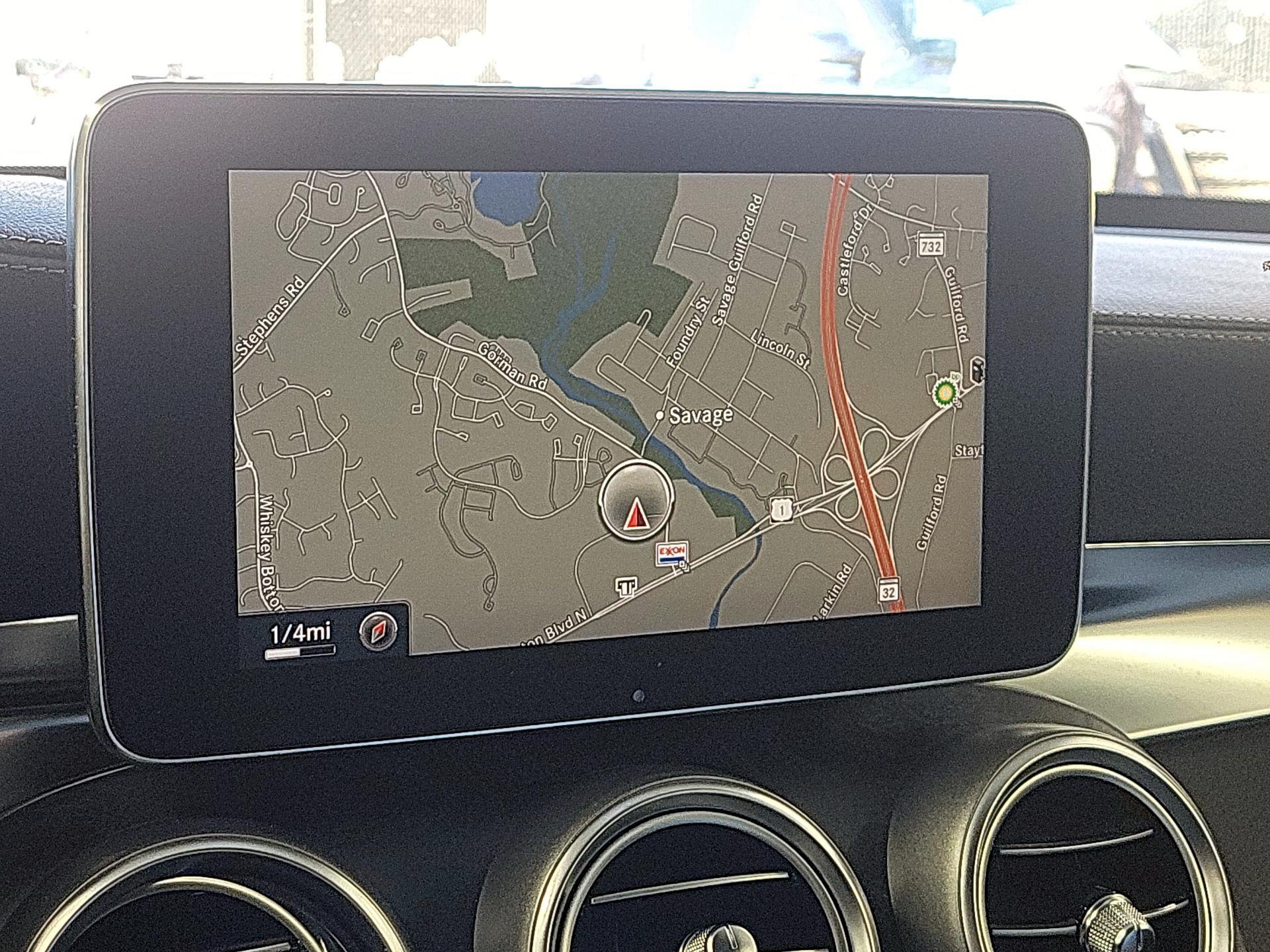 Thumbnail: 2015 Mercedes-Benz C-Class - 12