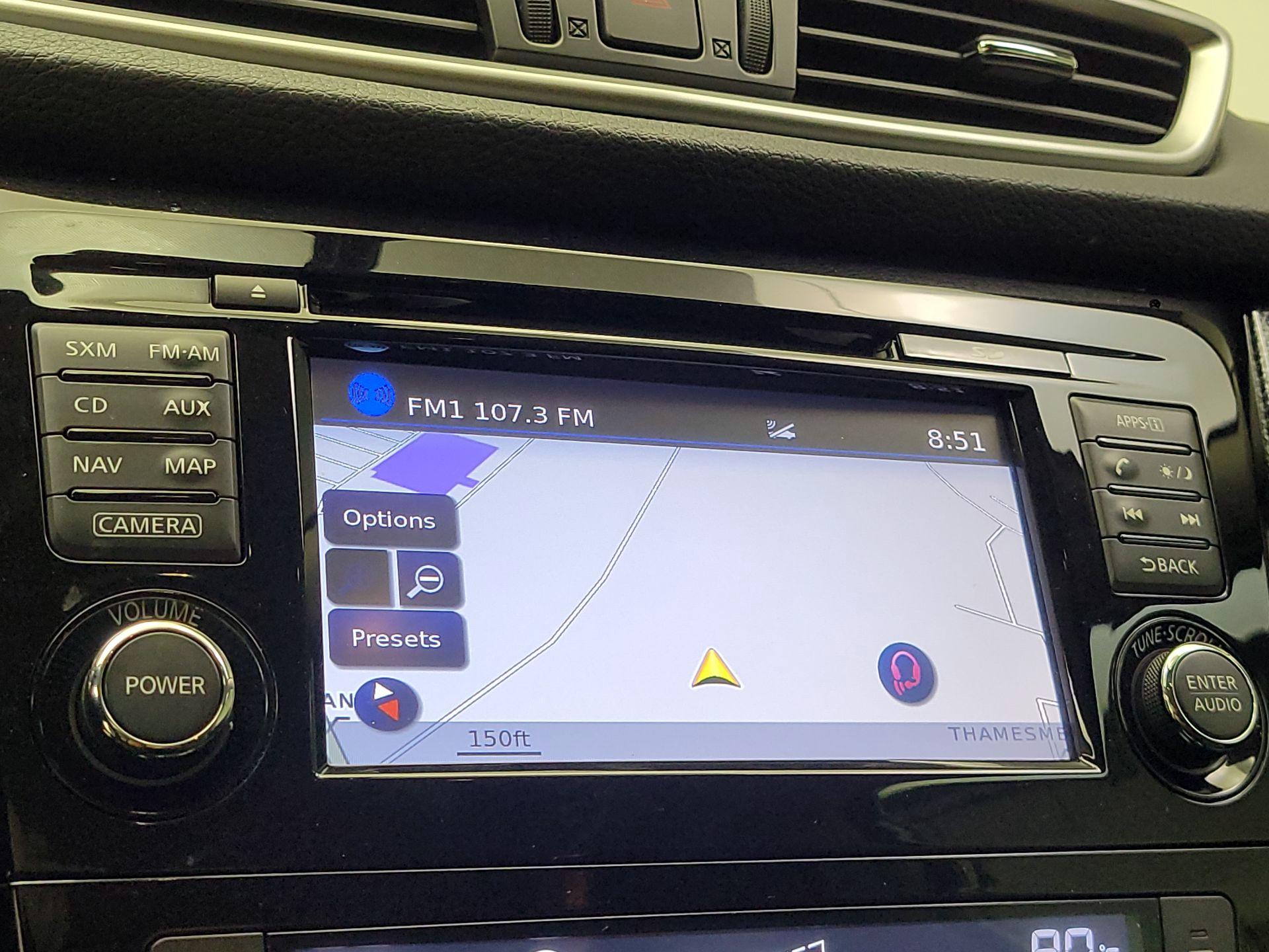 Thumbnail: 2016 Nissan Rogue - 14