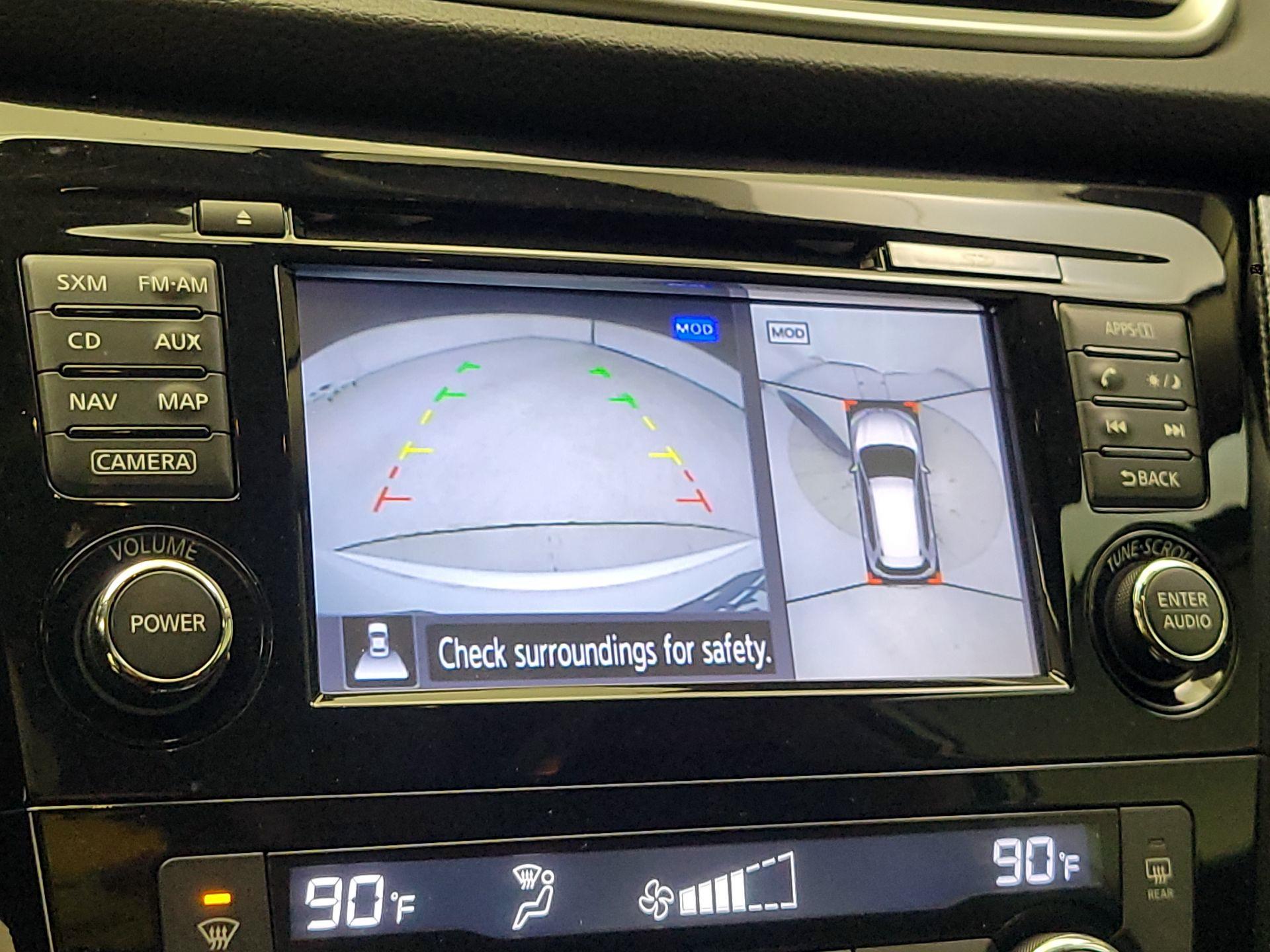 Thumbnail: 2016 Nissan Rogue - 15