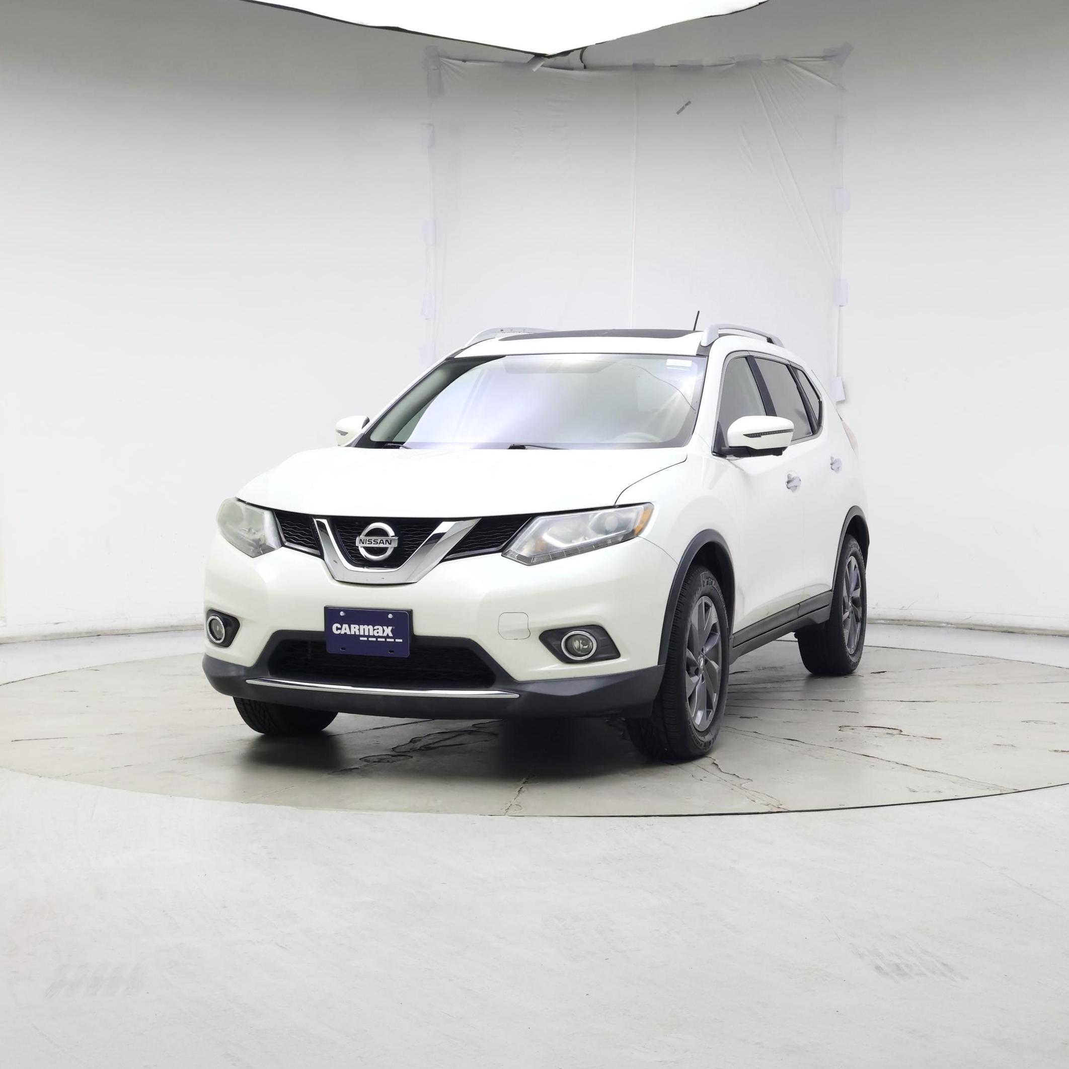 Thumbnail: 2016 Nissan Rogue - 4