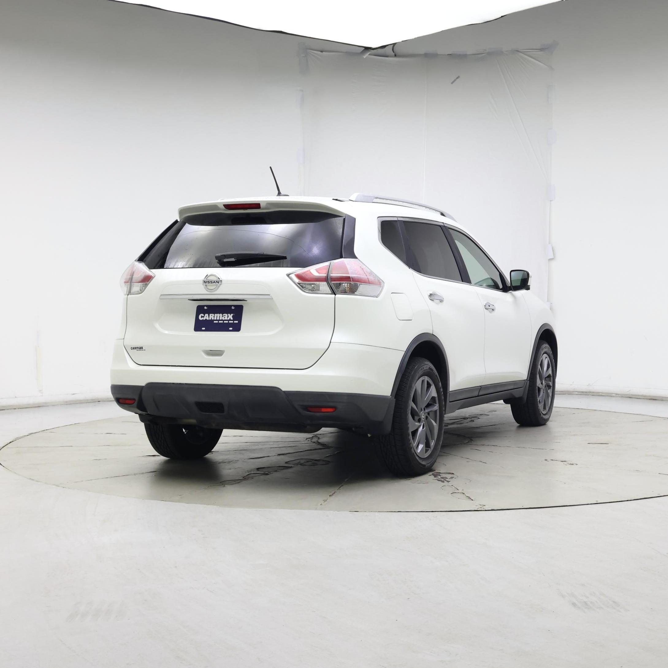 Thumbnail: 2016 Nissan Rogue - 8