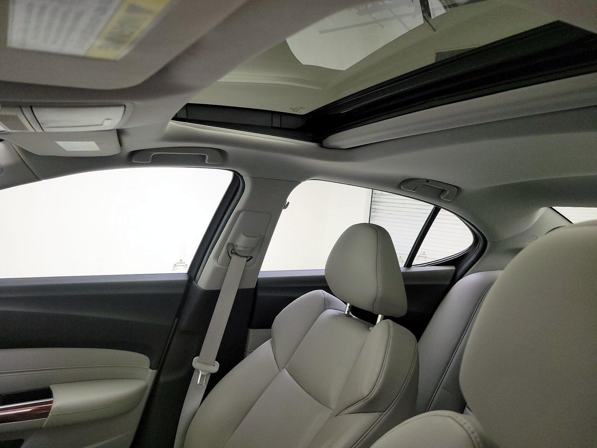 Thumbnail: 2016 Acura TLX - 19