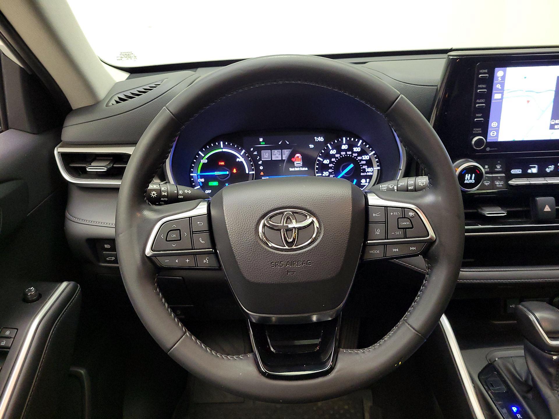 Thumbnail: 2020 Toyota Highlander - 10