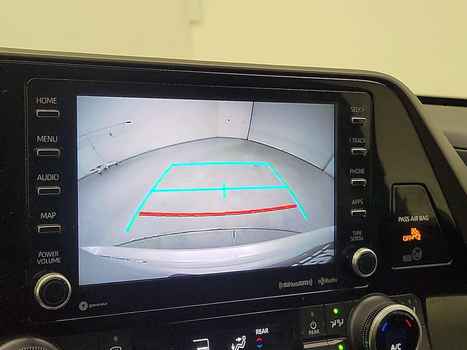 Thumbnail: 2020 Toyota Highlander - 15