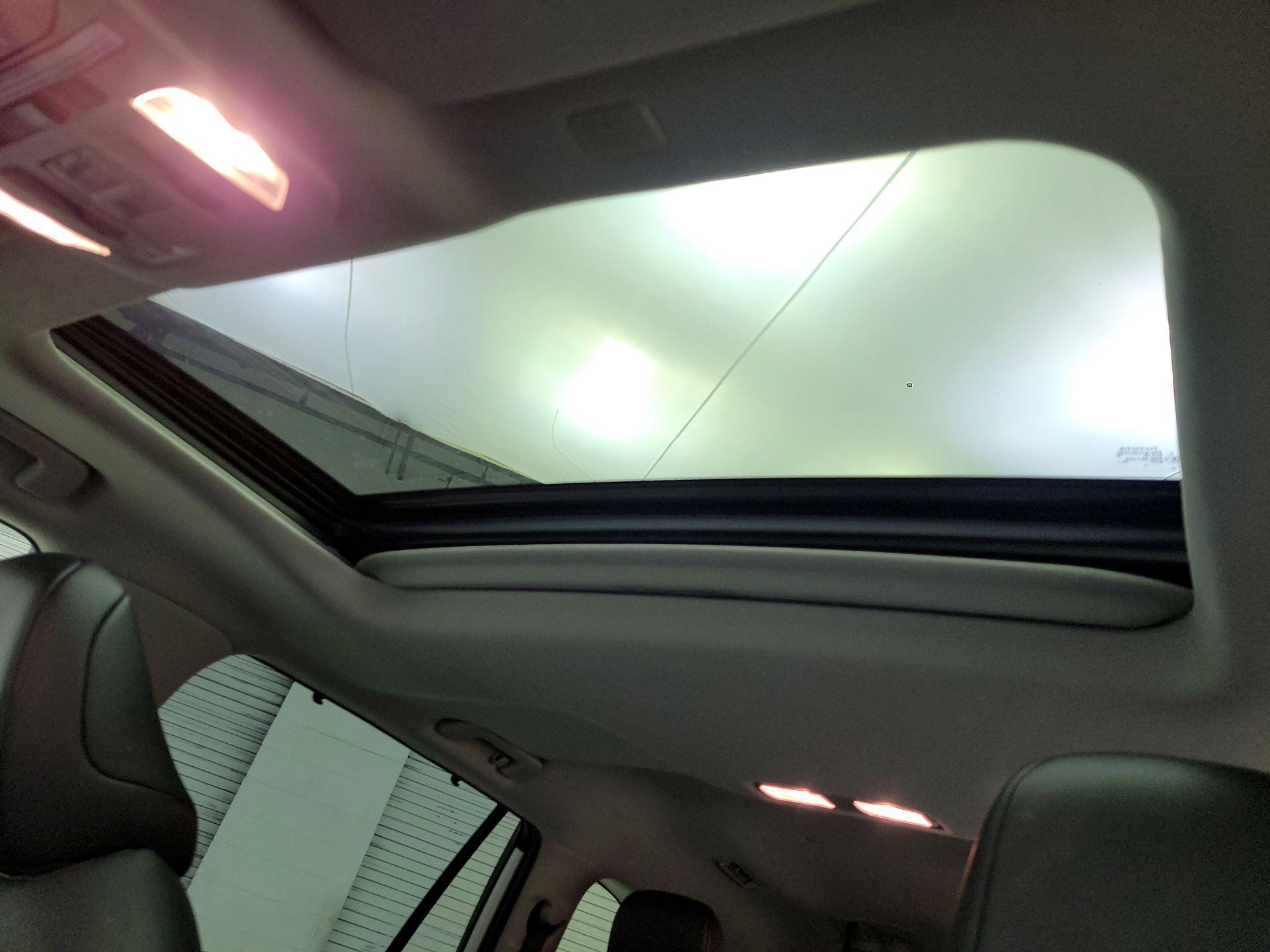 Thumbnail: 2020 Toyota Highlander - 20