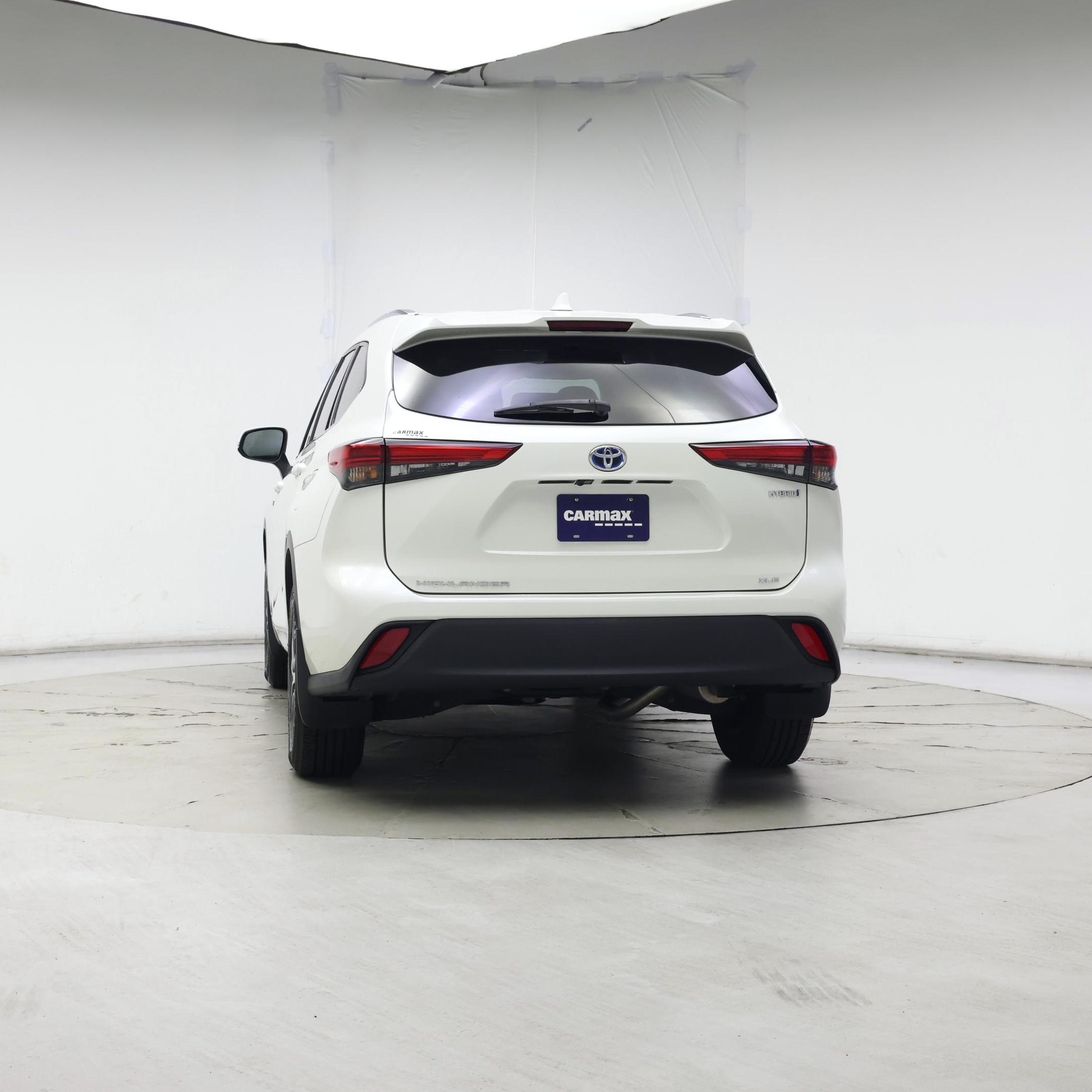 Thumbnail: 2020 Toyota Highlander - 6