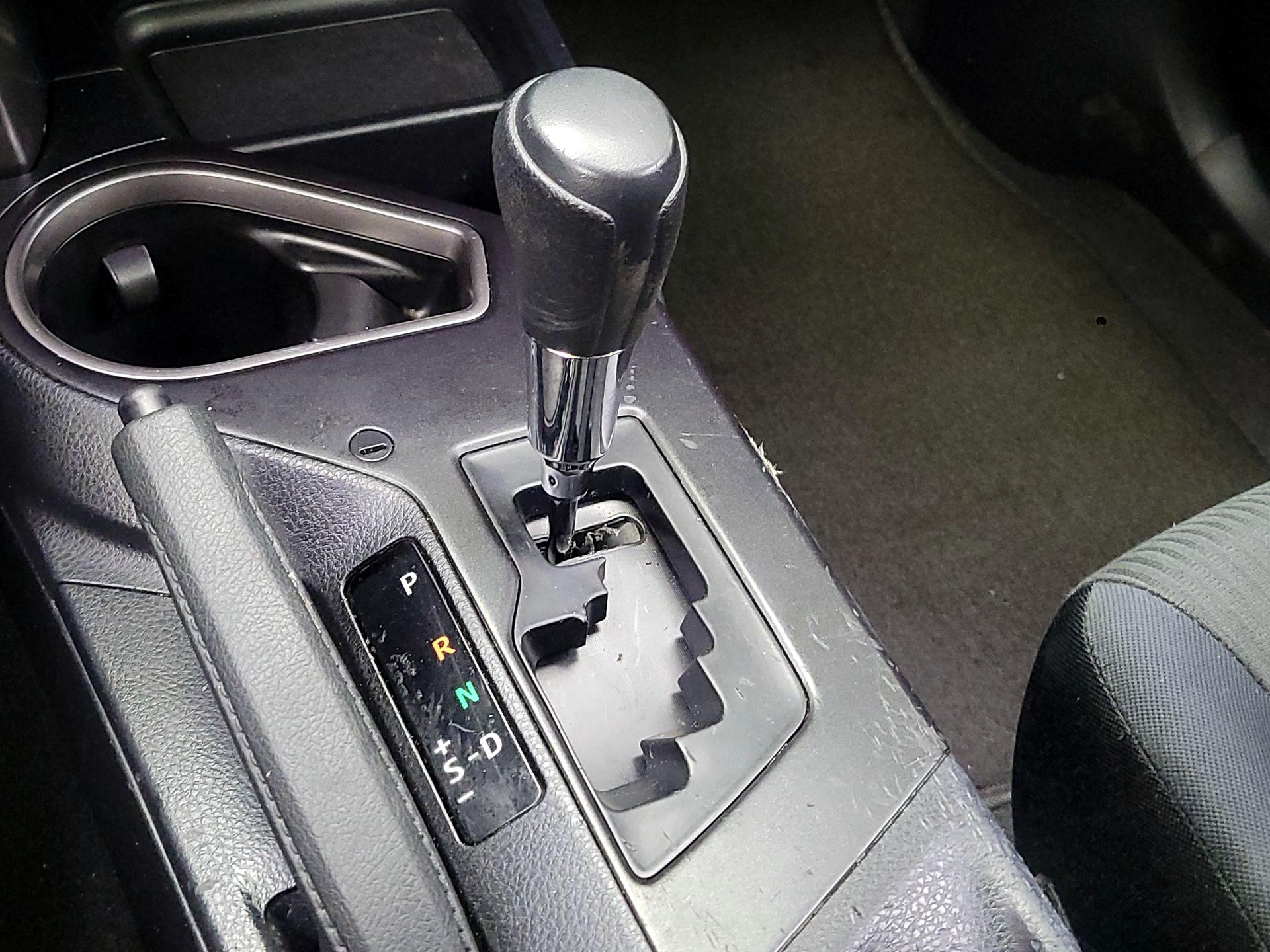 Thumbnail: 2016 Toyota RAV4 - 17